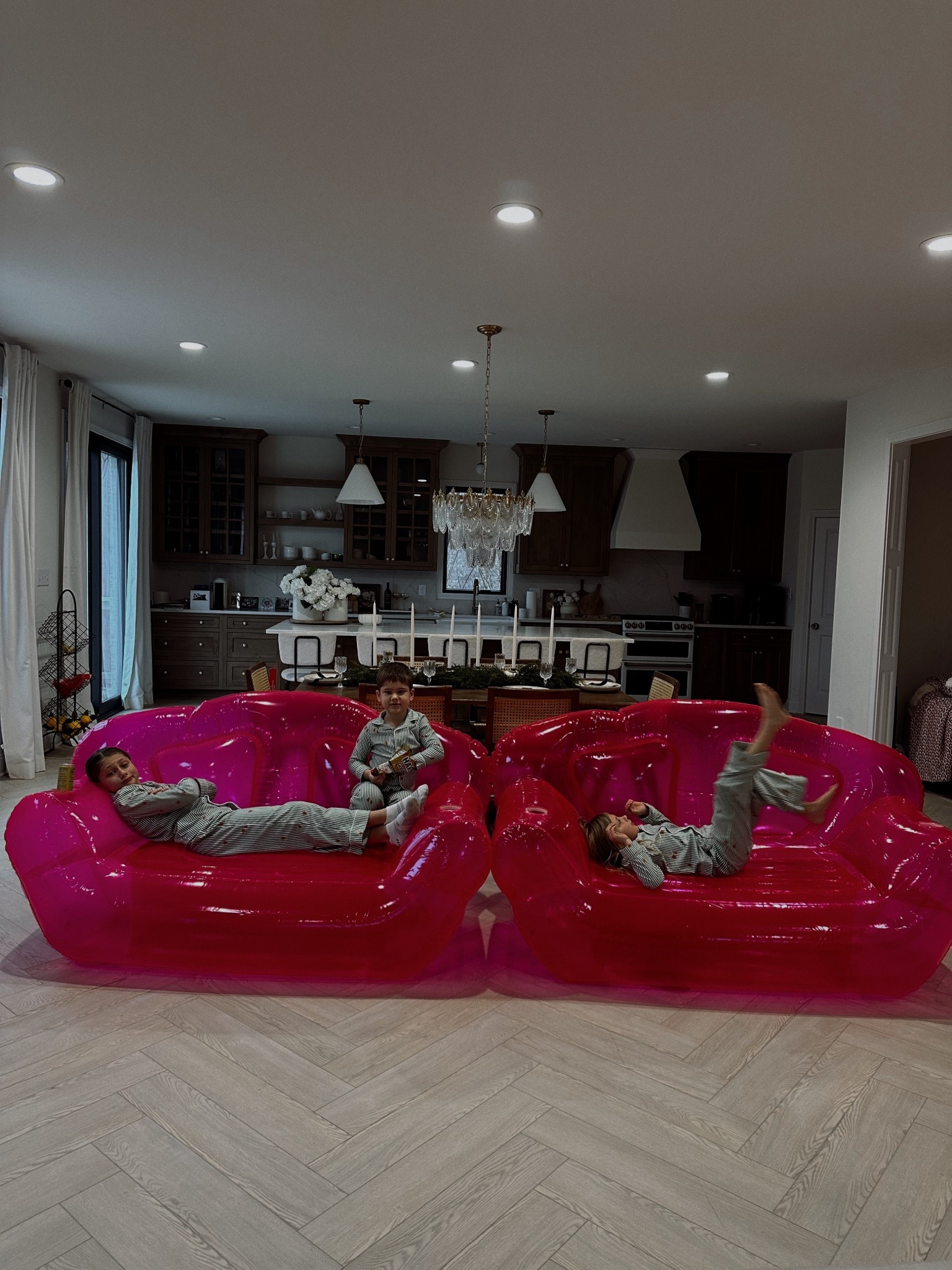 Bring back the 90’s with the cutest inflatable couches!! So fun for your girls, for girls nights, for parties, etc. with cup holders on each end and under $85! Several color choices.

#LTKHome #LTKFindsUnder100