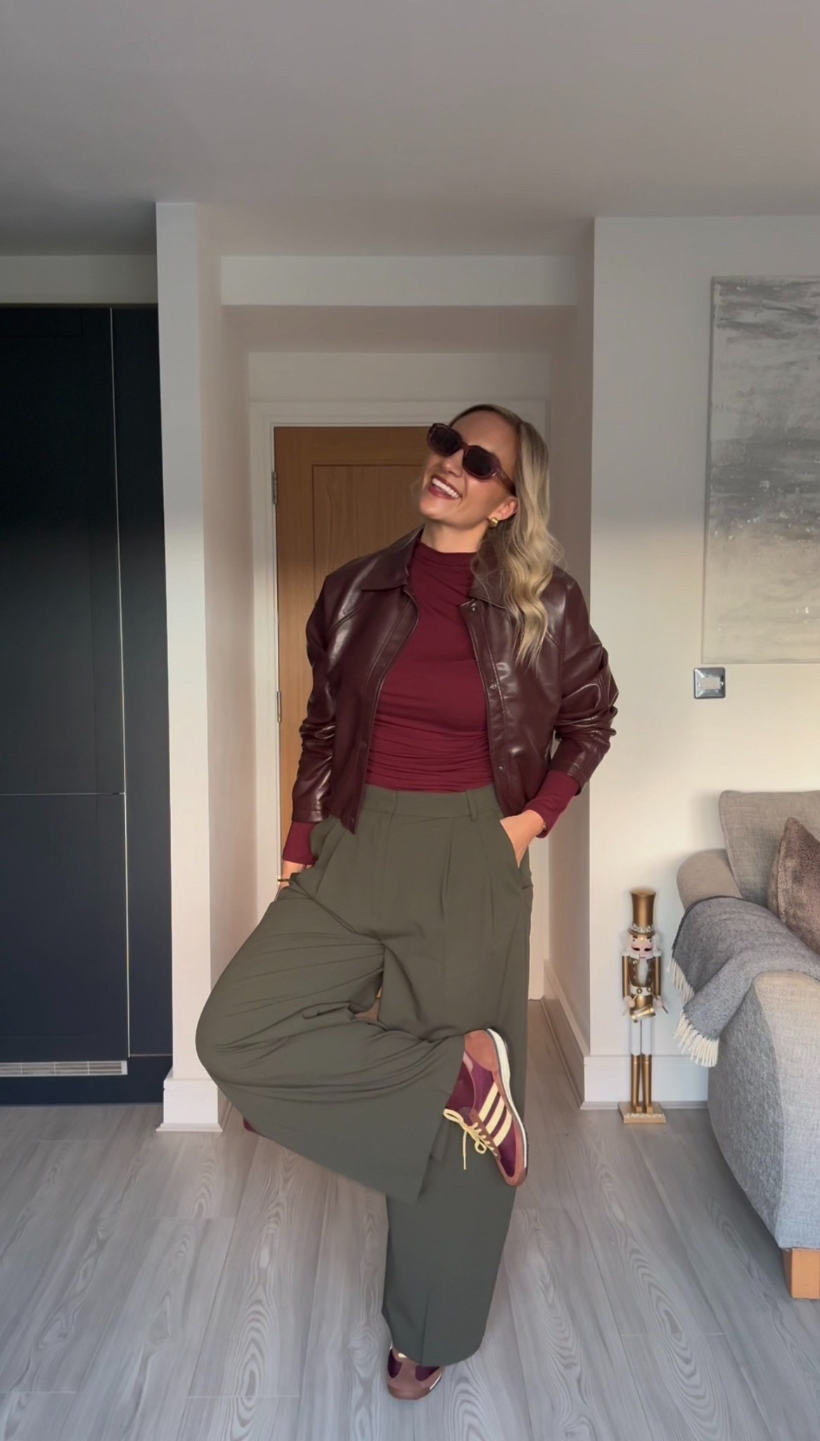 What I’m wearing to work from the coffee shop ☕️

Burgundy and Olive 🍇🫒 

I’m wearing a size 12 in the trousers (sized up one for a more oversized look) but they are true to size. I wear a small in the top and a size 10 in the jacket. 

#LTKshoes #LTKworkwear #LTKautumn