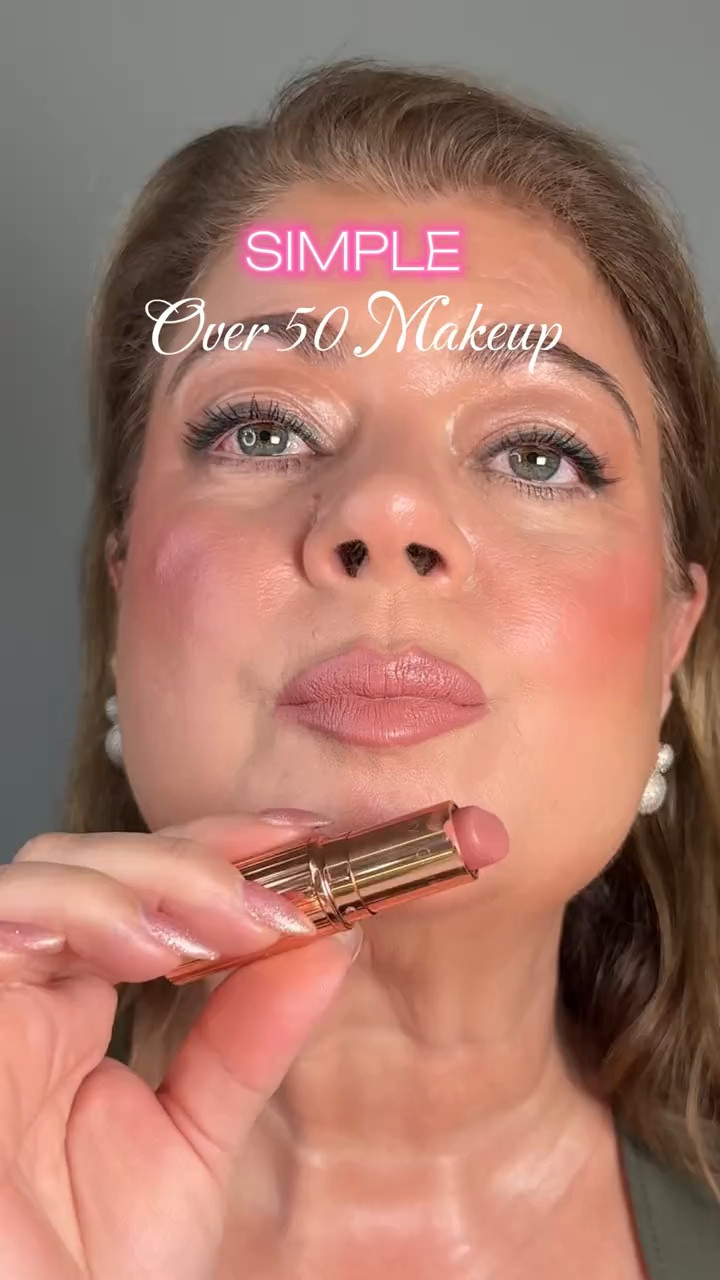 Simple Makeup For us over 50 queens
#makeup #makeuptutorial #makethisviral
#makeuptransformation