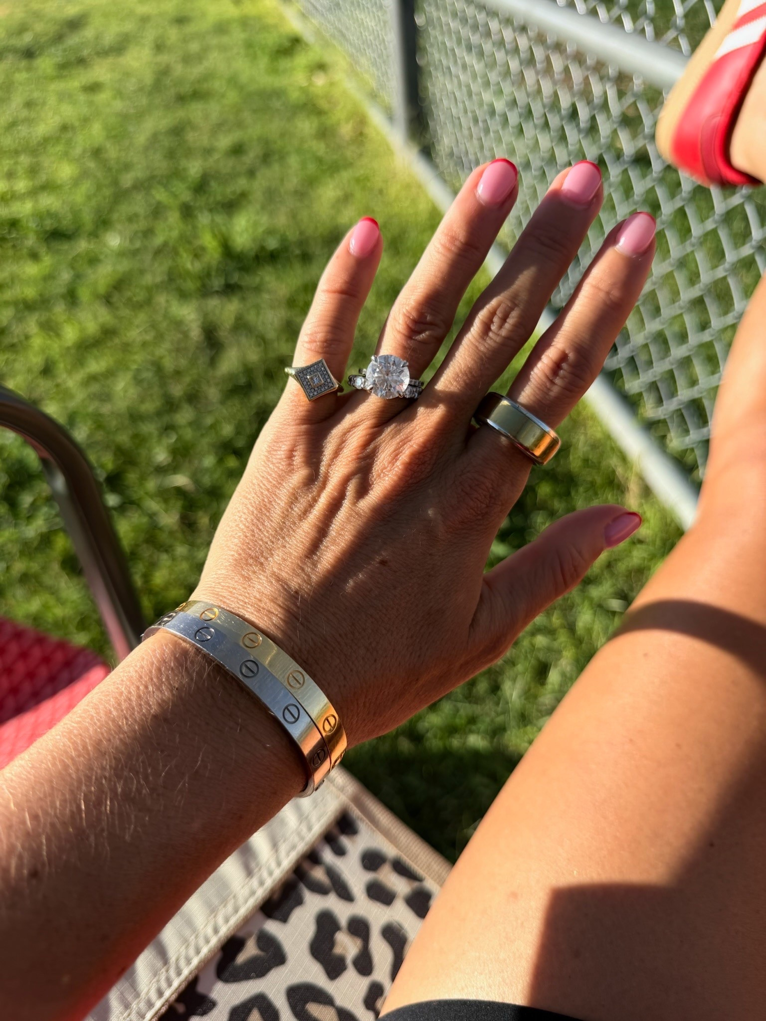 Oura ring cover 

Mixed metals, affordable jewelry

#LTKdayinmylife #LTKfitnessgoals