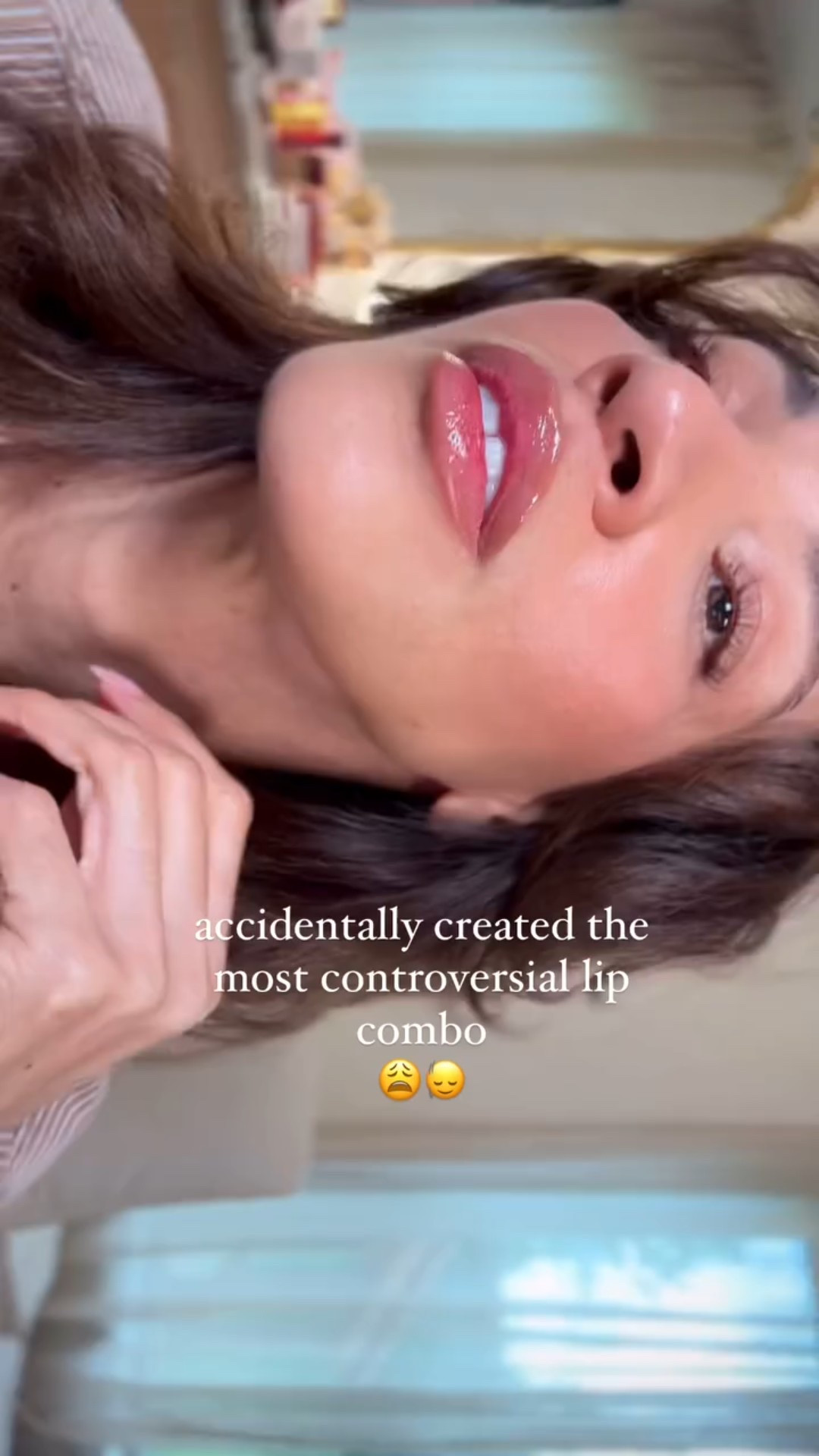 @rarebeauty Lip Oil in Honest + Hope
@rhode Lip Contour Lunge

🫠