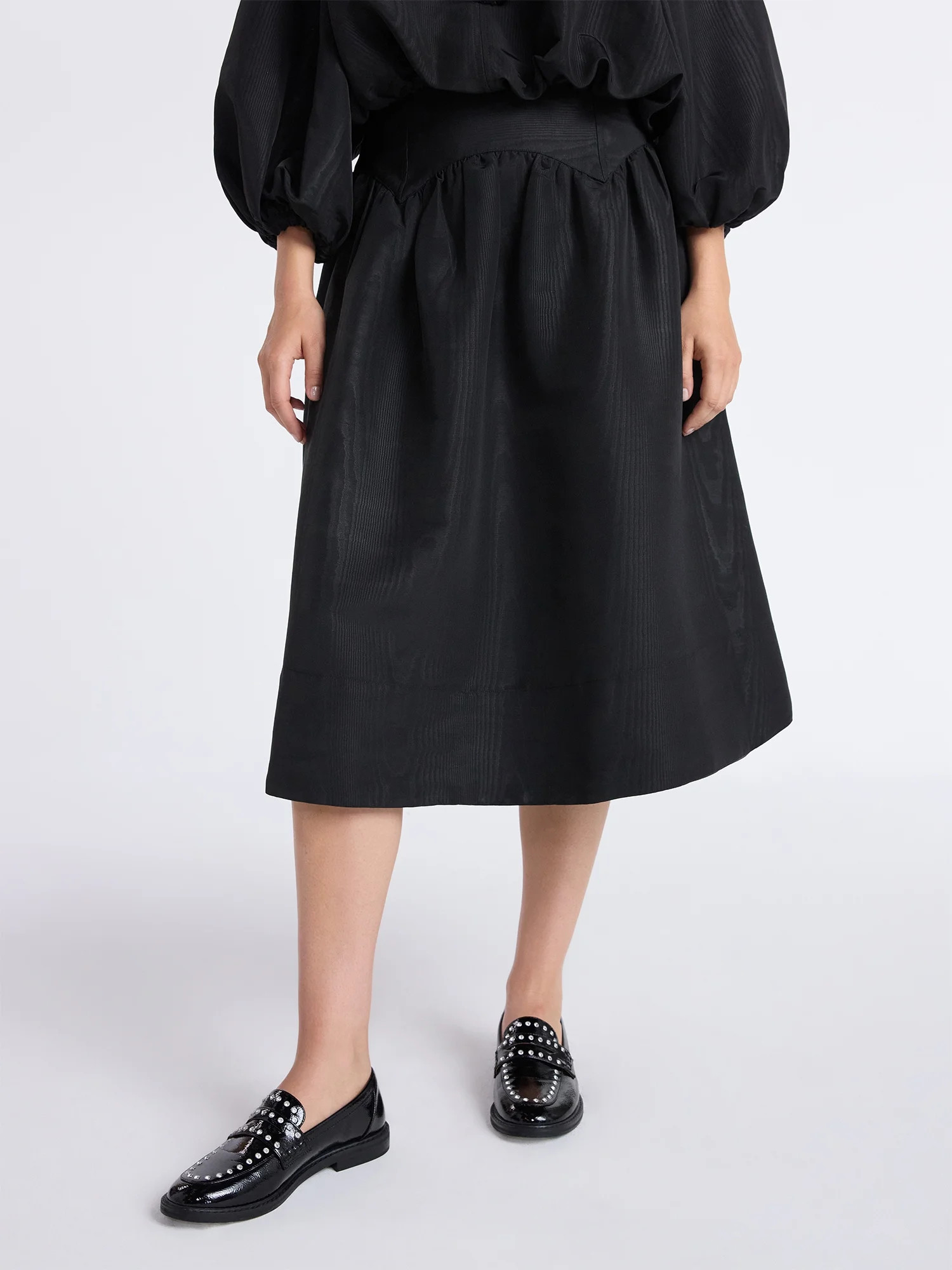 Free Assembly Women's and Women's Plus Shirred Yoke Midi Skirt, Size 0-26 | Walmart (US)