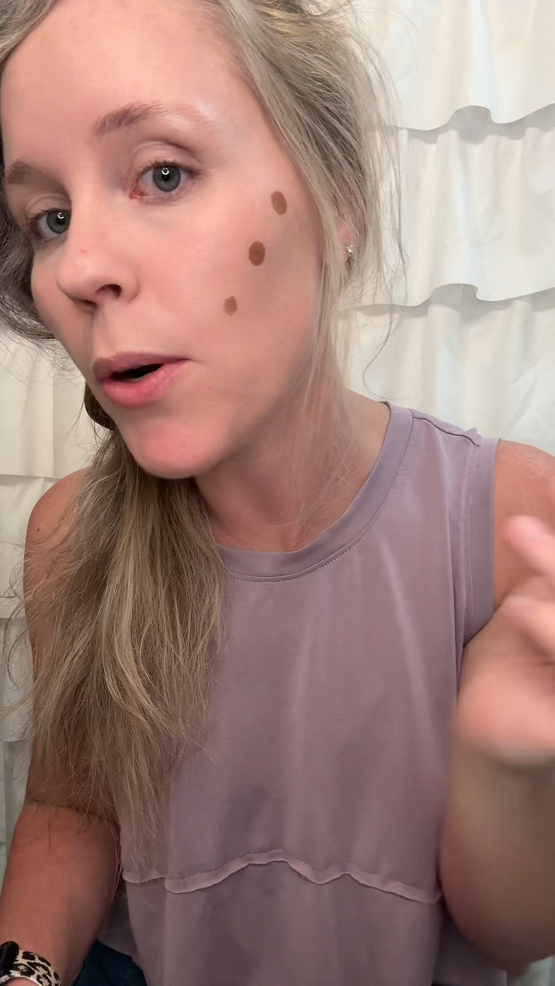 POV: you finally found a bronzer that blends itself 😍🤎

The Tarte Sculpt Tape gives the perfect natural bronze and makes contouring SO easy. I’m obsessed with the glow ✨

#LTKgrwm #LTKBeauty #LTKOver40