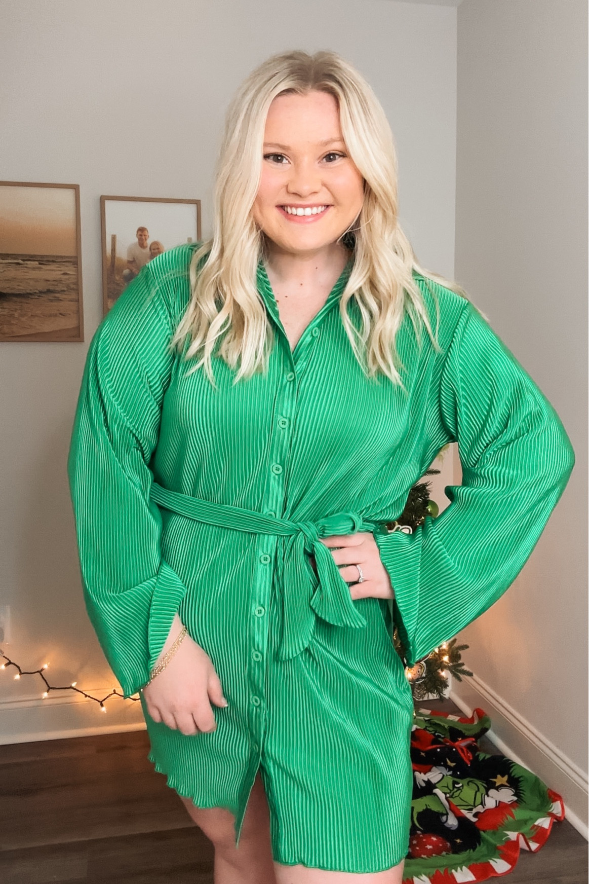 Green Christmas Dress or Formal event dress 


#LTKmidsize #LTKHoliday