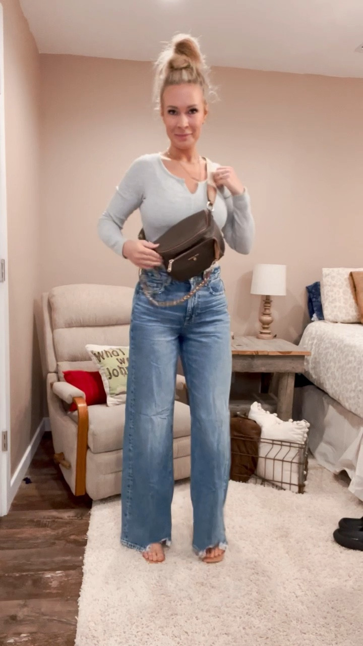 Fall outfit, casual outfit, day to night attire, bodysuit, wide leg cargos, purses 

#LTKSale #LTKmidsize #LTKstyletip