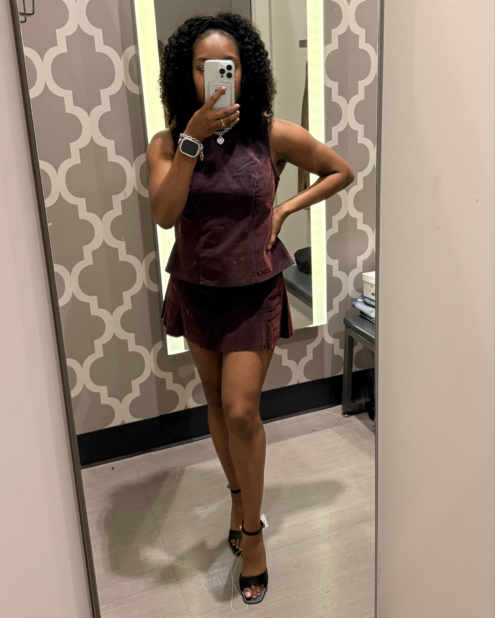 Two looks, one top. Obsessed with this hack: size up in the open-back tank, flip it, and tie in the front. Sexy and fun.

#LTKStyleTip #LTKU #LTKFindsUnder50