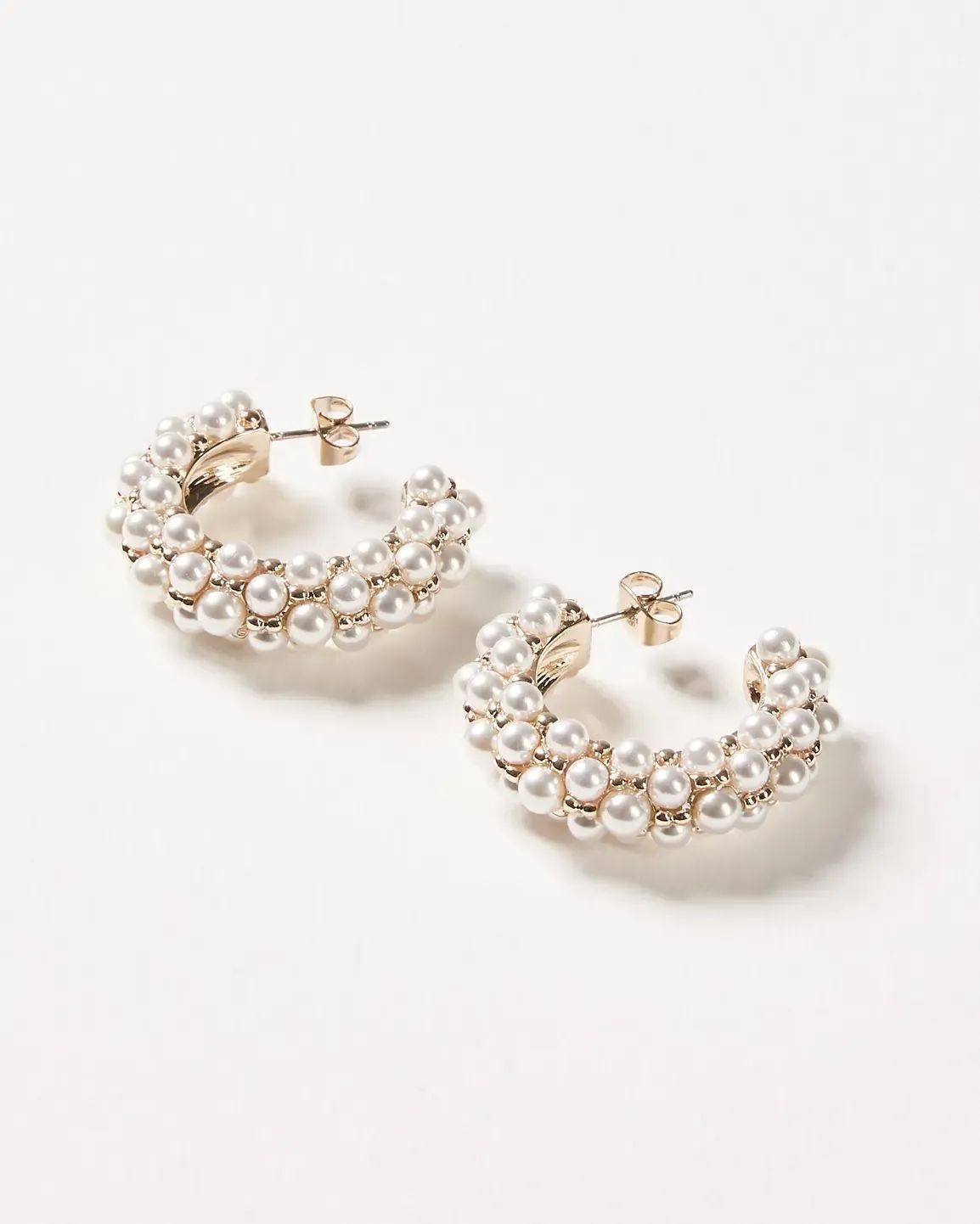 Mayzee Pearl Cluster Chunky Hoop Earrings | Oliver Bonas US | Oliver Bonas (Global)