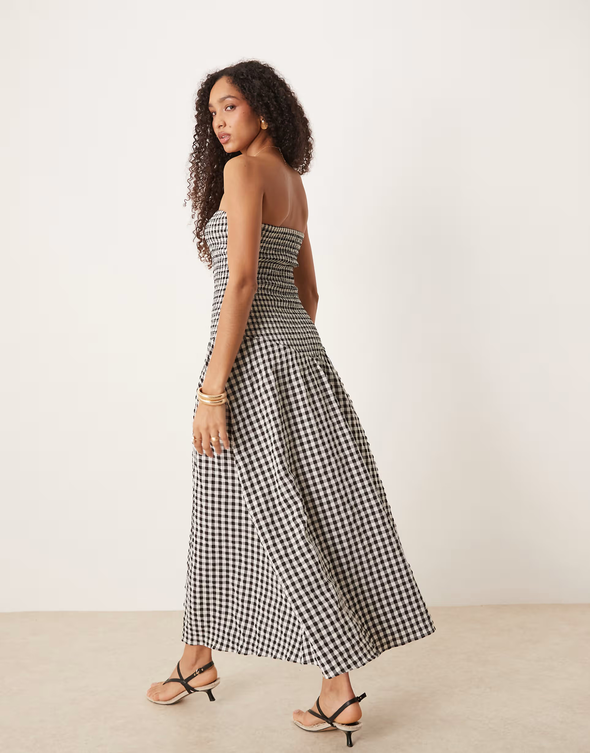 ASOS DESIGN crinkle bandeau maxi dress in black and white gingham | ASOS | ASOS (Global)