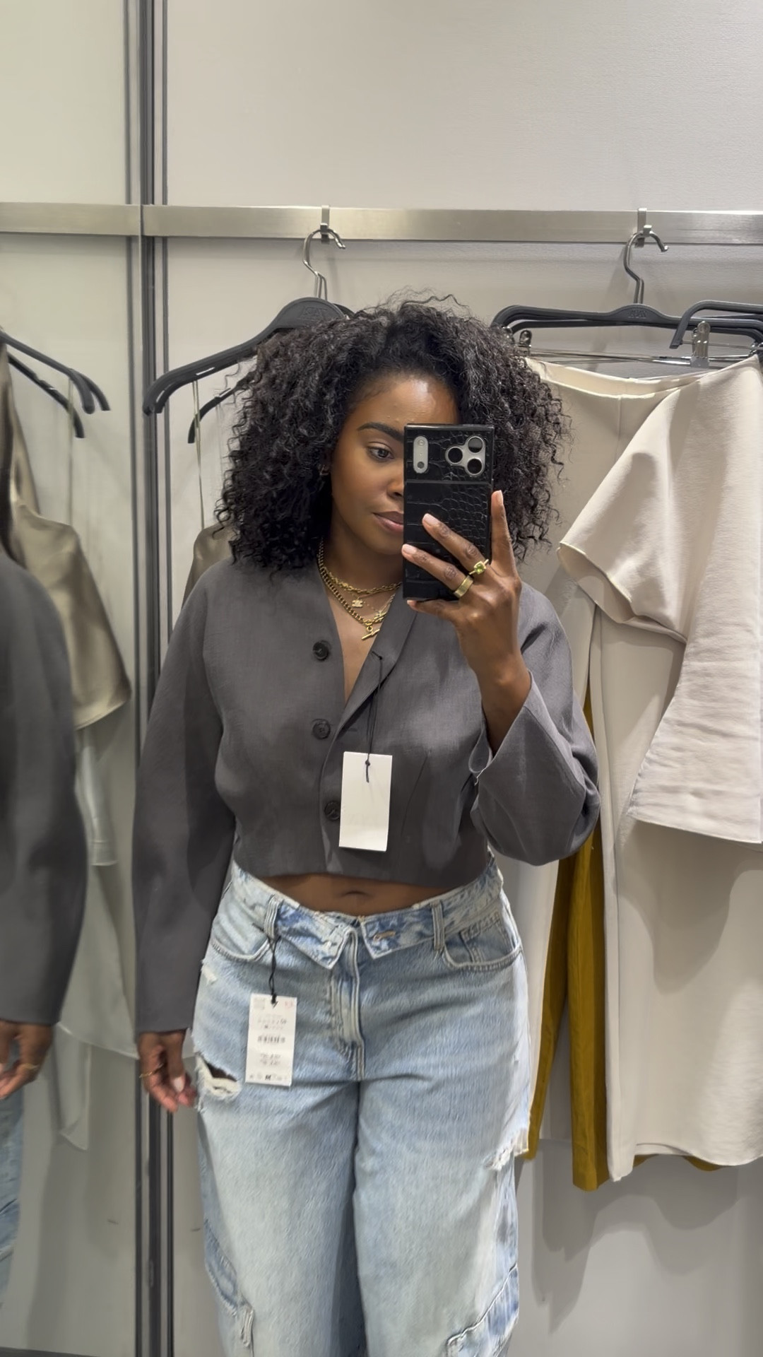 Top: Medium (wanted a Small)
Jeans 8