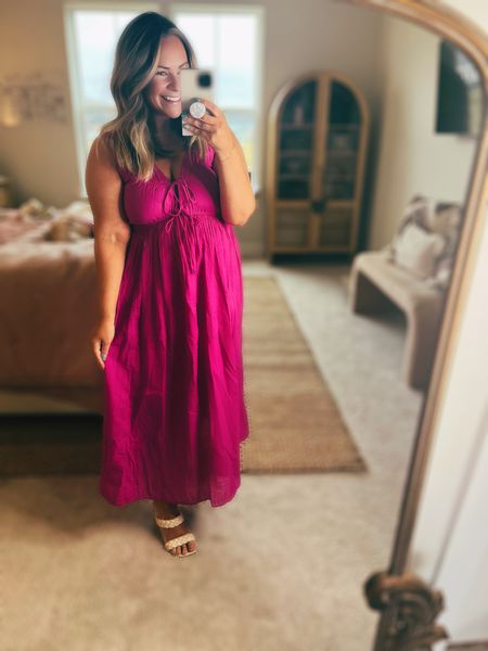 No bra needed with this dress it’s so light and comfortable!! Comes in two other colors 

I’m in a large 

#size10 #size12 

#LTKfit #LTKstyletip #LTKcurves