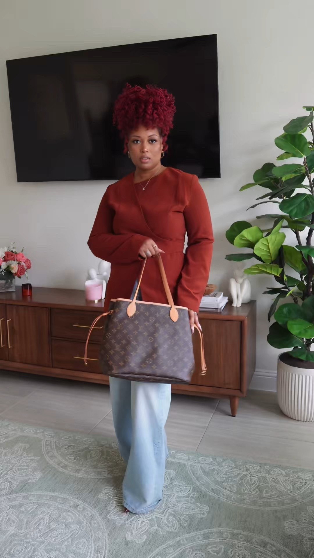 Burgundy fitted jacket and criss cross jeans combo. 

Jacket is Andrea Iyamah in size XXL (runs small and narrow). Jeans are Zara in size 40  

Similar items linked to recreate the look. 

#LTKWorkwear #LTKFindsUnder100 #LTKMidsize