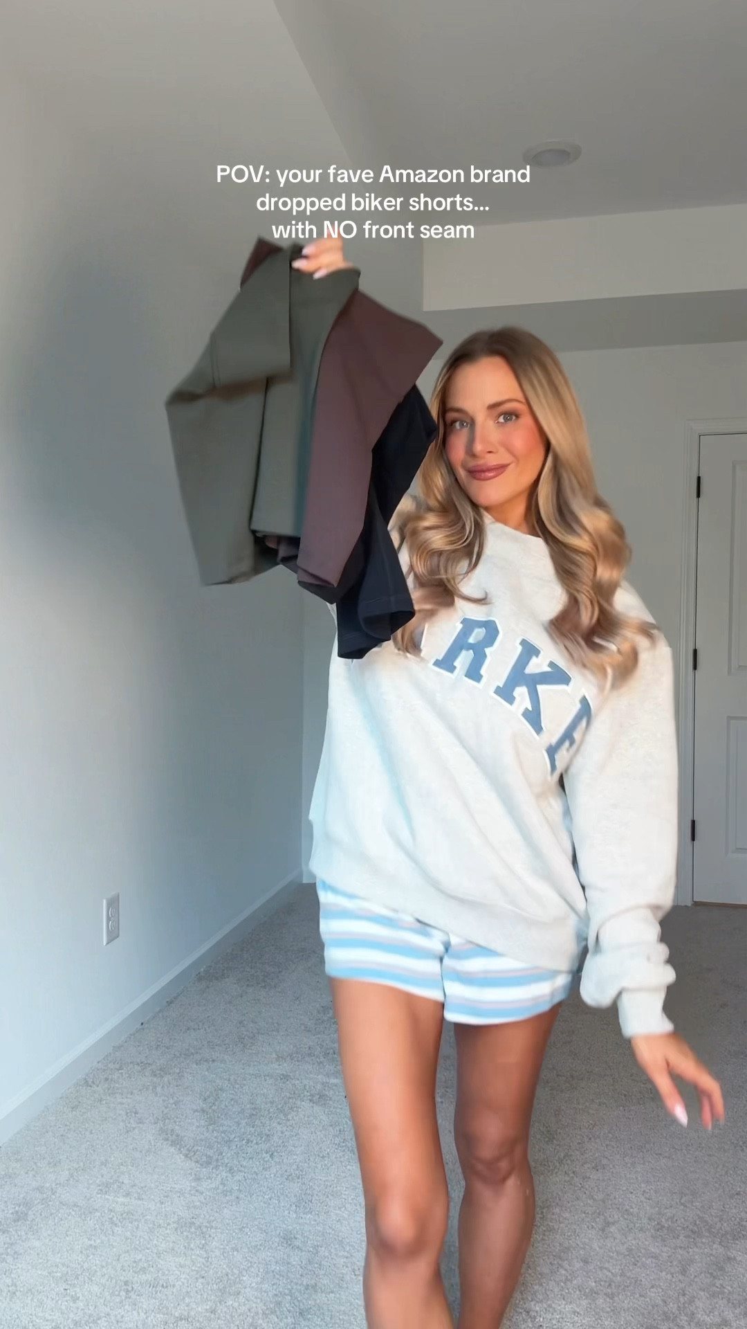 they dropped biker shorts and removed the ONE thing we all hate 
buttery soft, no front seam, actually flattering… yeah I didn’t stand a chance
 💌 Brand: UNISSU
 #amazonactivewear #amazonfinds #bikershorts #pilatesaesthetic #addtocart

#LTKSaleAlert #LTKActive #LTKfitnessgoals