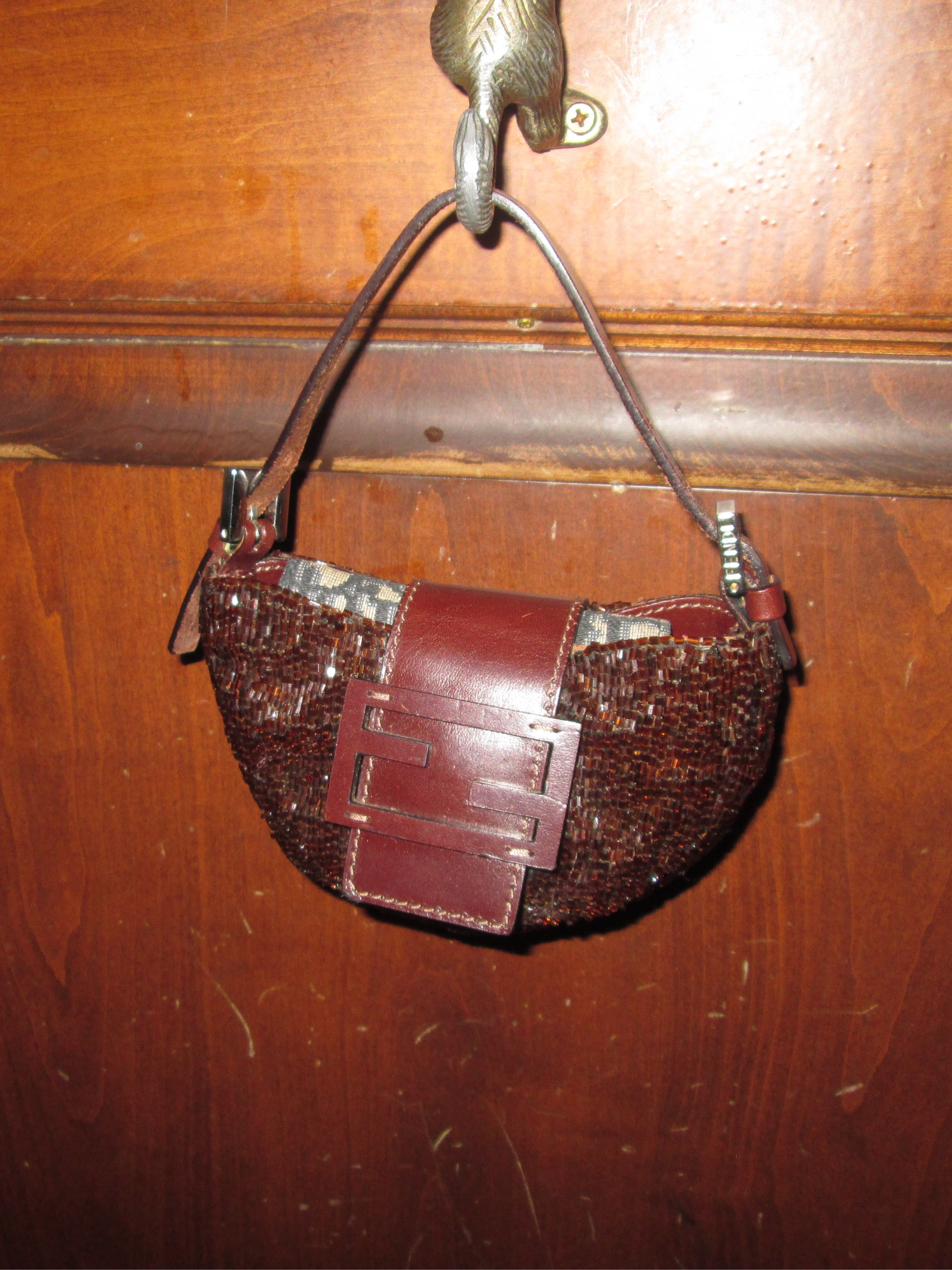 My fall vintage bag picks!! I can’t get enough of these. A lot of them are on sale or you can make an offer to get an even better deal🤎#LTKsalealert #LTKitbag

#LTKSeasonal