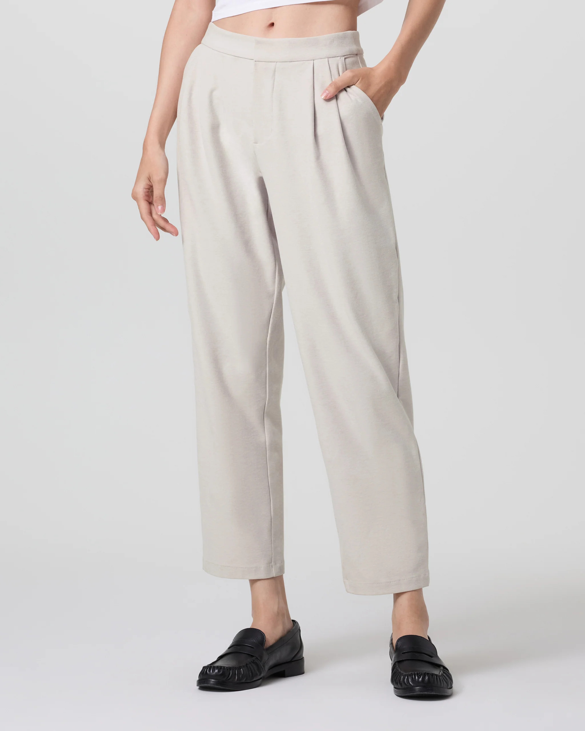 Elevation Ankle Trouser – Ecru Heather – Vuori | Vuori Clothing (US & Canada)