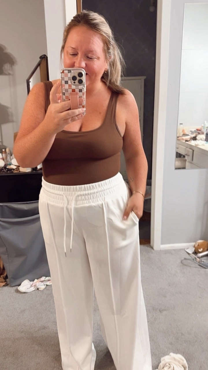 Amazon find fashion look bodysuit wide leg pant white pants Jaclyn Roxanne story j jewelry IG influenced instagram wallicase 

#LTKCon #LTKVideo #LTKxPrime