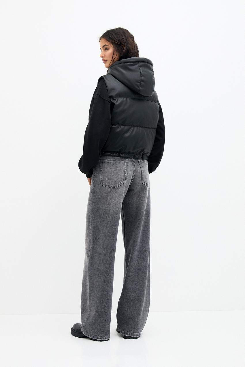 Steppweste aus Kunstleder | PULL and BEAR DE