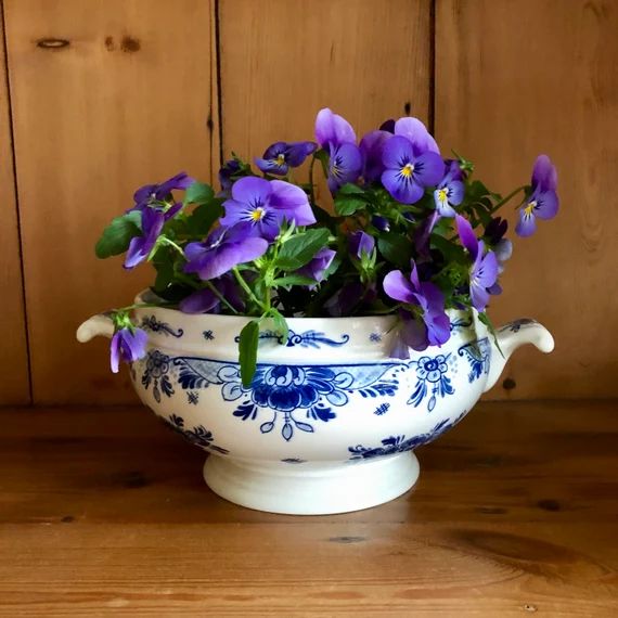 Vintage Delft Blue Tureen,  Regina Pottery, Vintage Serving Dish, Vintage Fruit Bowl, Blue and Wh... | Etsy (US)