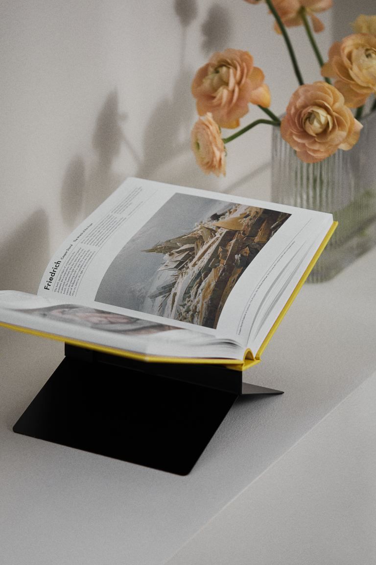 Metal Book Stand | H&M (US + CA)