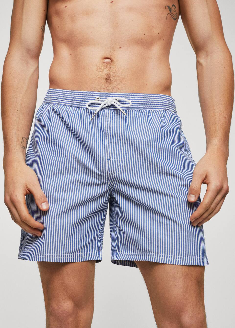 Badeshorts mit Streifenmuster | MANGO (DE)