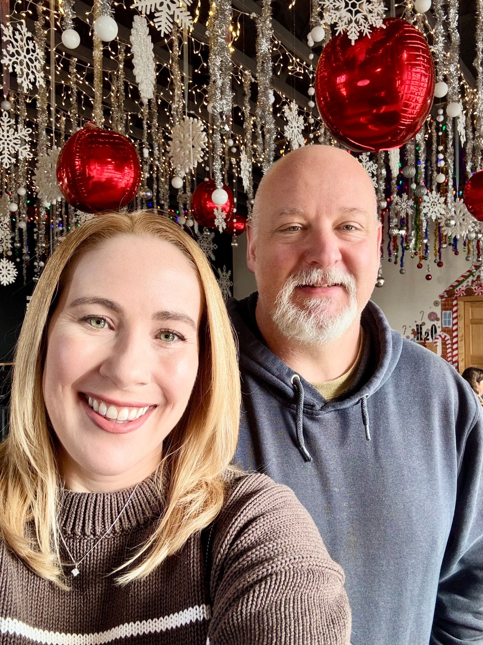 Christmas pop bar #christmastime #christmasvibes #falloutfit #winteroutfit

#LTKFindsUnder100 #LTKSeasonal #LTKMidsize