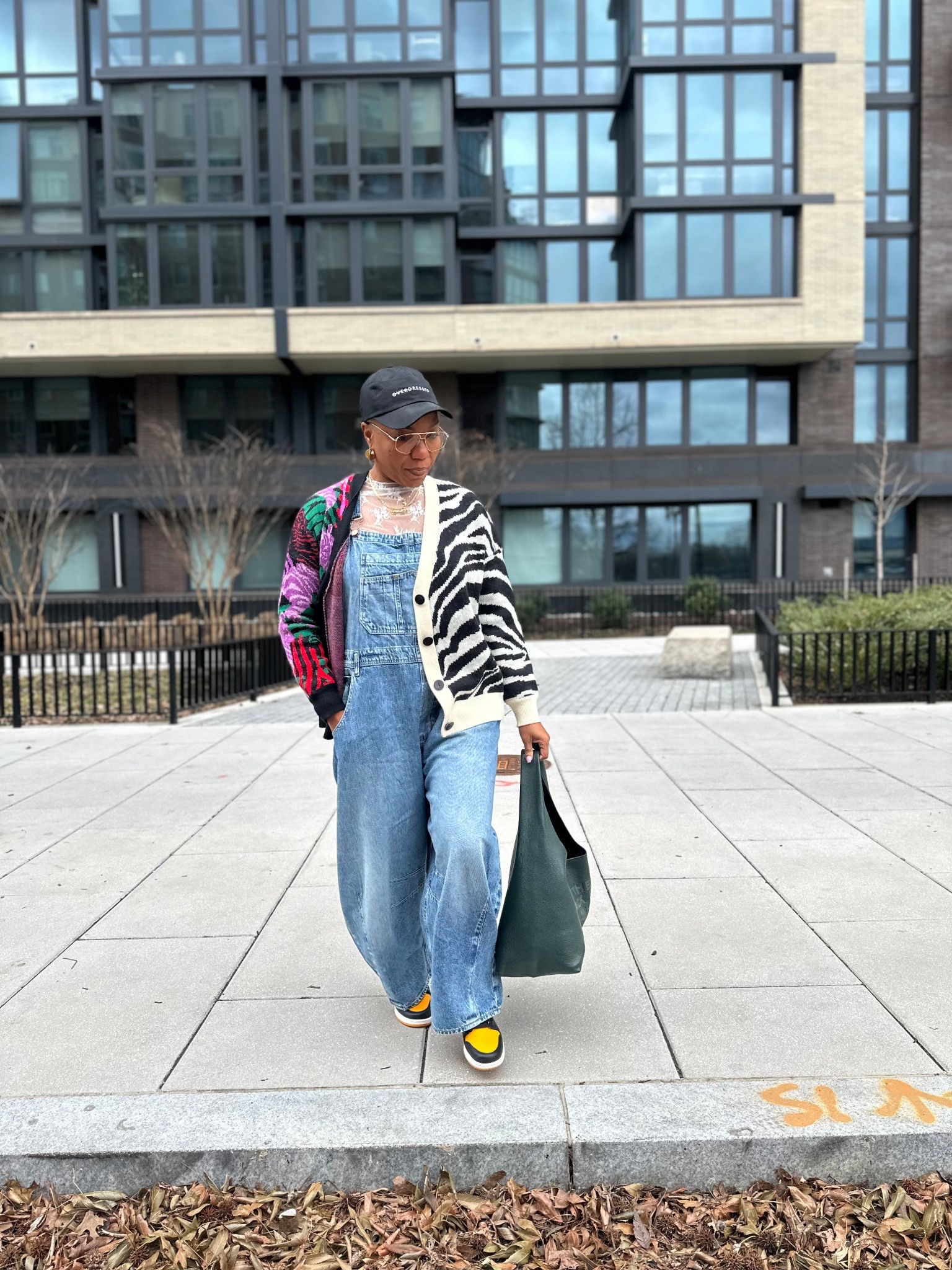 barrel leg overalls? yes!

#LTKFindsUnder100
