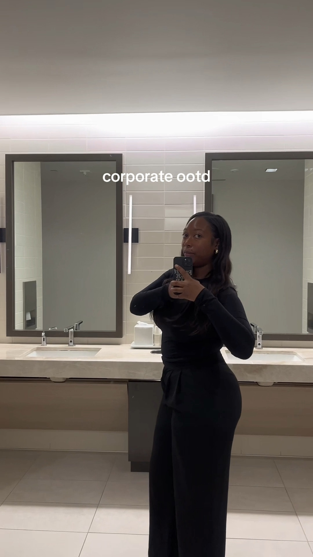 Love a simple but put together office look! 

#LTKgrwm #LTKdayinmylife #LTKootd