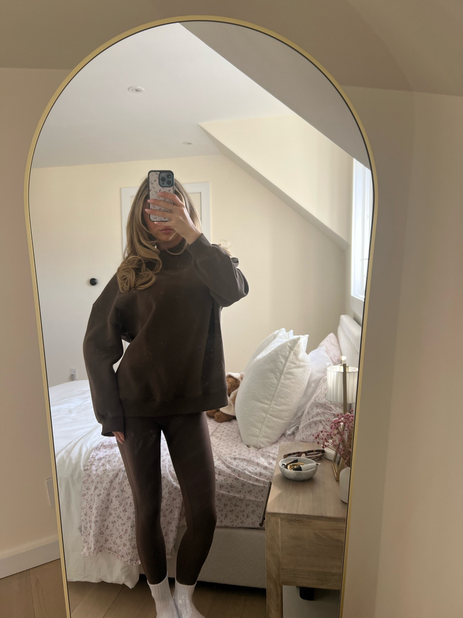 Medium in both 

#LTKMostLoved