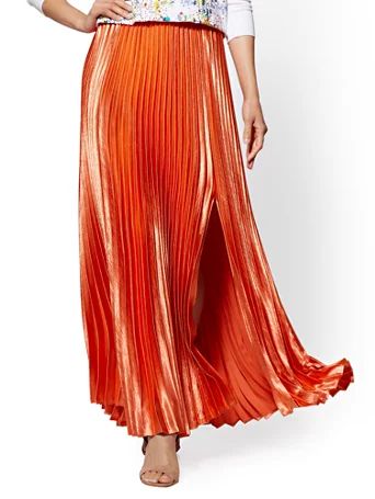 Coral Pleated Full Satin Skirt | New York & Company