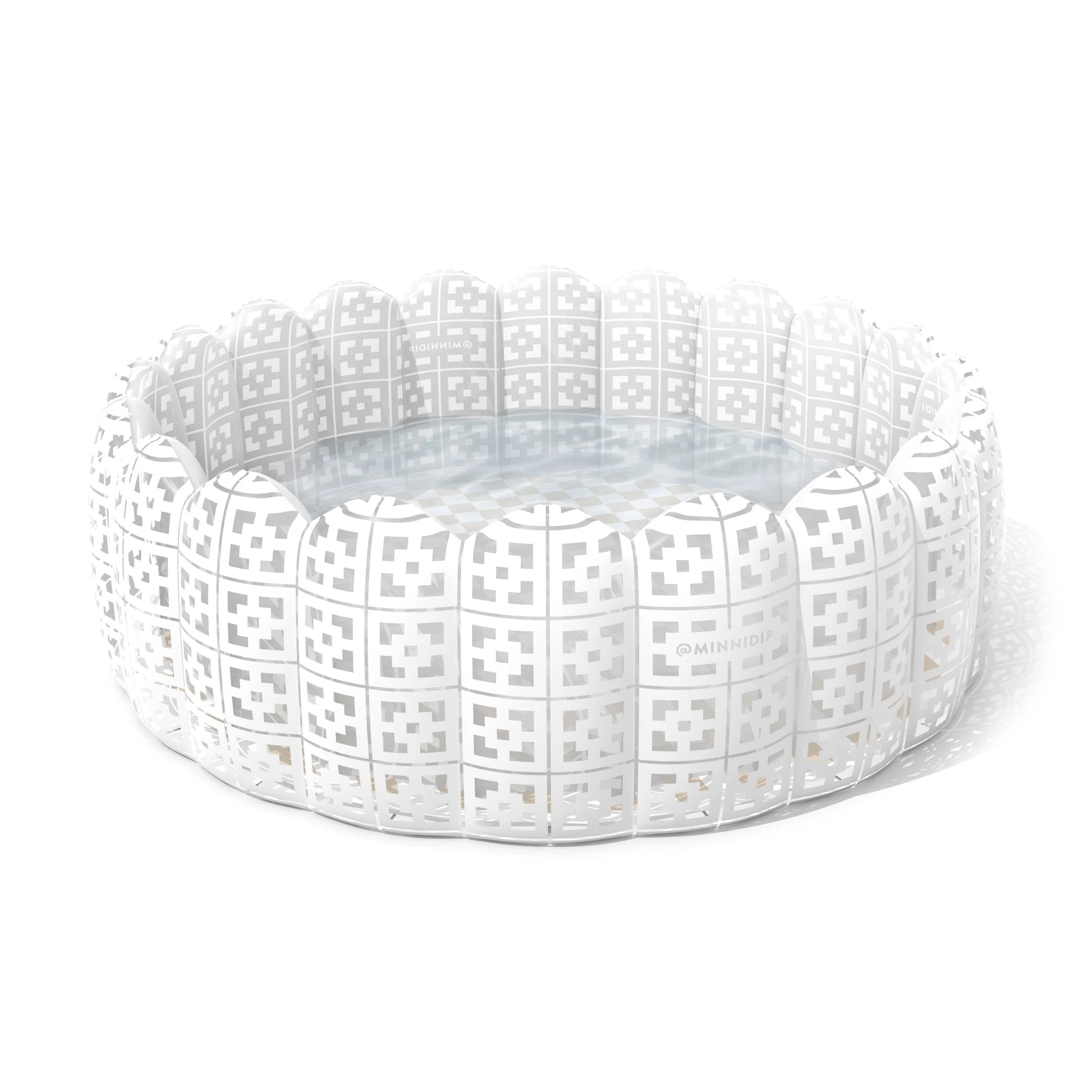 the BREEZEBLOCK Luxe Inflatable Pool | Minnidip