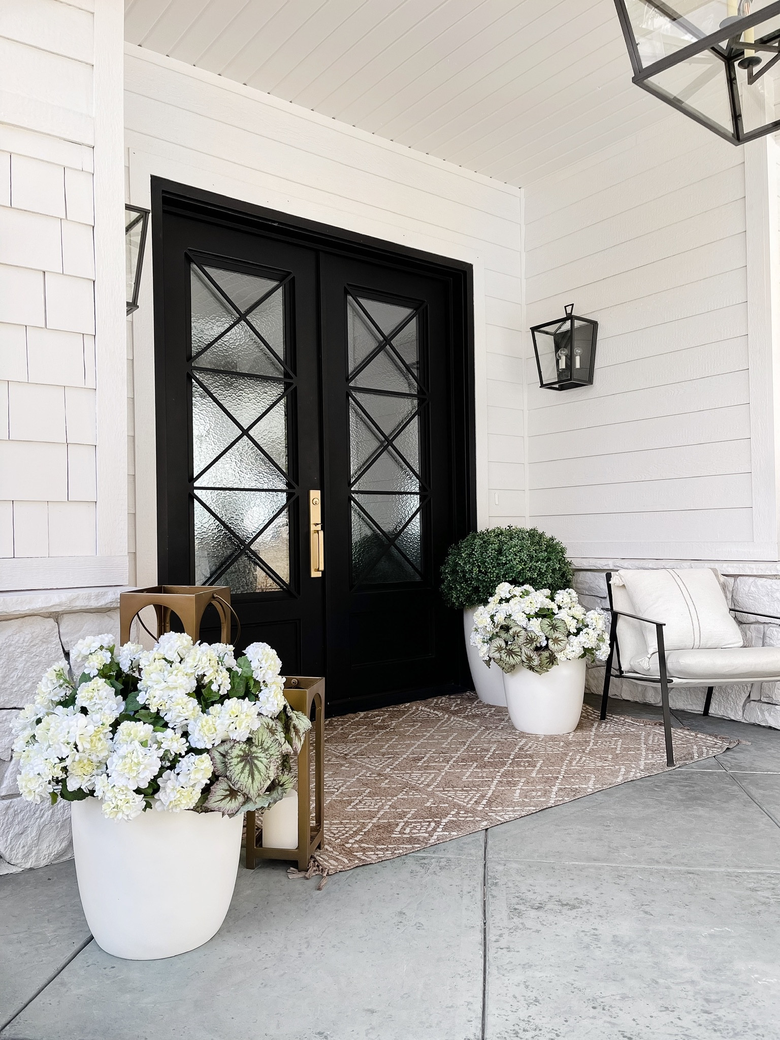 My Front Porch Styling

#LTKhome #LTKstyletip #LTKSeasonal