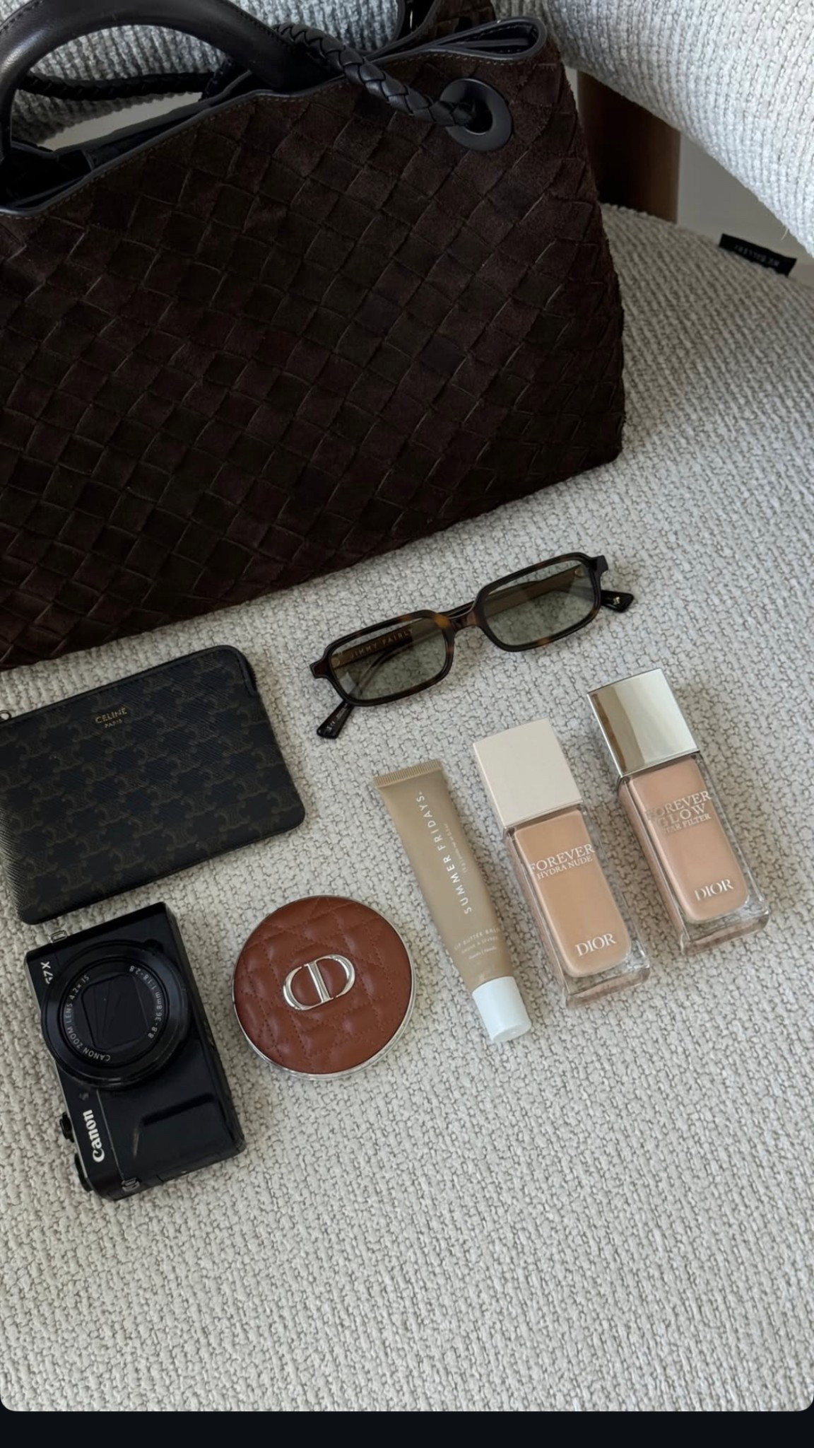 What’s in my bag with Dior & Summer Fridays

Publicité  

#LTKfrance #LTKeurope #LTKbeauty
