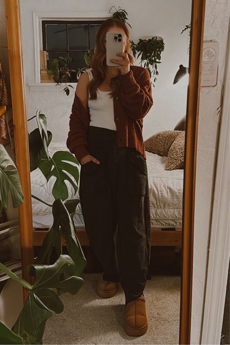 Work-from-home outfit vibes #fp #freepeople #amazon #amazonfinds #amazonfashion #uggdupe #ugg #loungewear #ootd #wfh #workfromhome 

#LTKfindsunder100 #LTKfindsunder50 #LTKstyletip