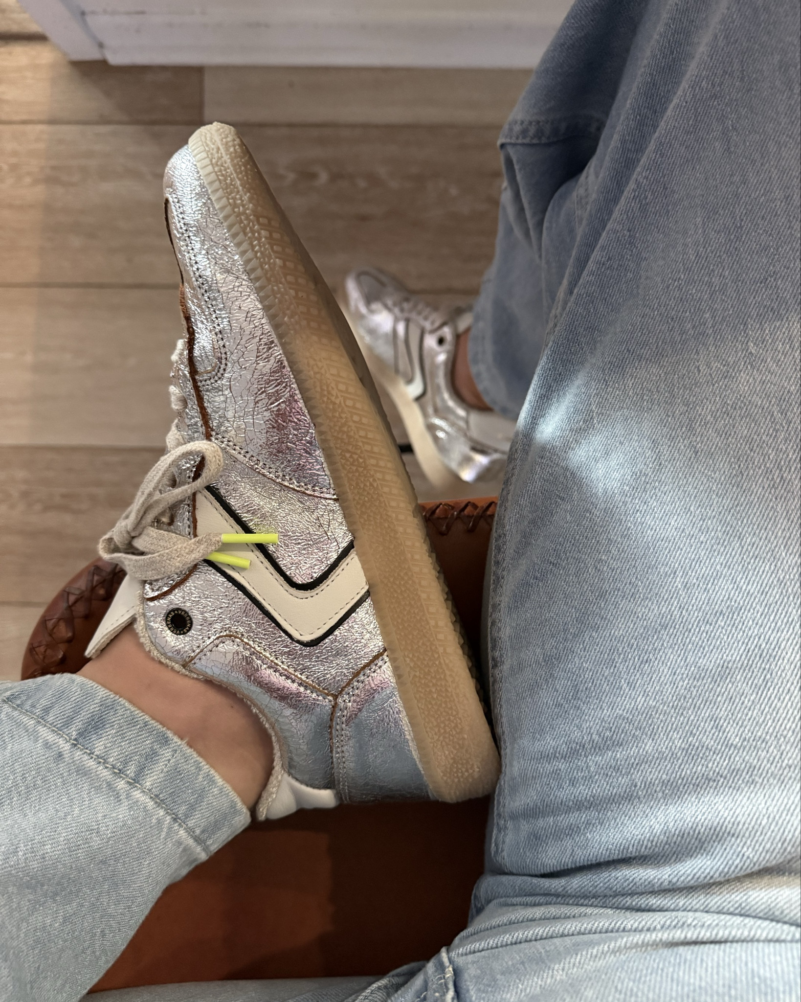 Metallic sneaker | silver sneakers | fall outfit | #ltksale | #laborday #falloutfit 

#LTKSaleAlert #LTKOver40 #LTKFindsUnder100