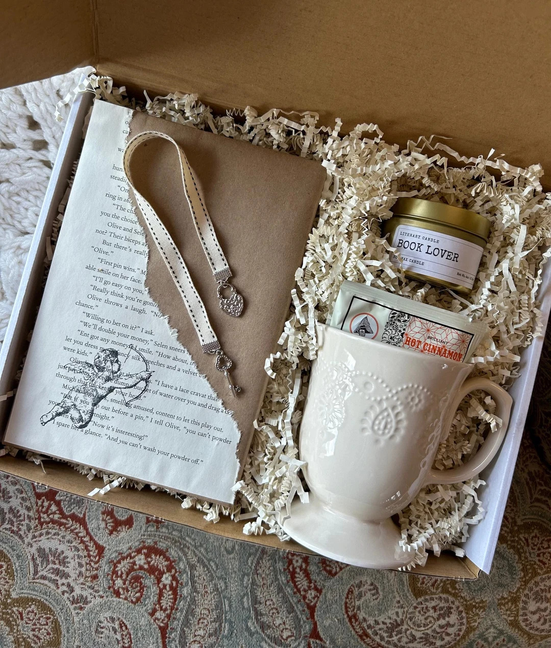 Blind Date With a Book Box, Mystery Book Box, Book Lover Gift Box, Gifts for Readers, Bookworm Gi... | Etsy (US)