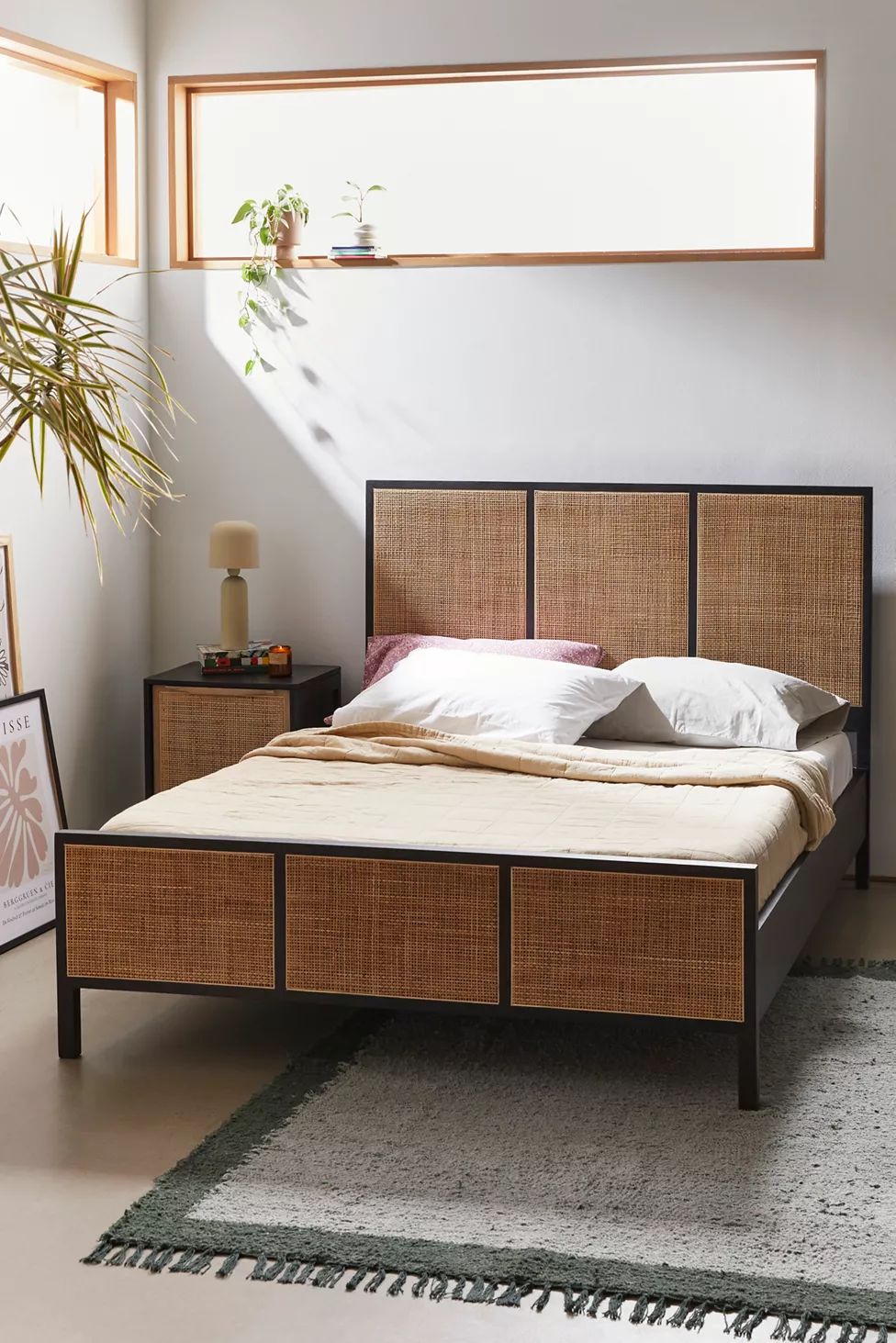 Ivy Bed | Urban Outfitters (US and RoW)