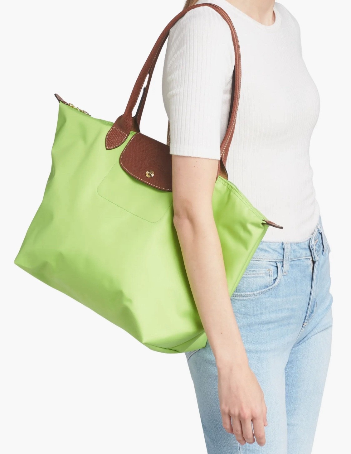 Such a fun color longchamp for the summer! And it’s on sale!!

#LTKItBag #LTKSaleAlert #LTKSeasonal