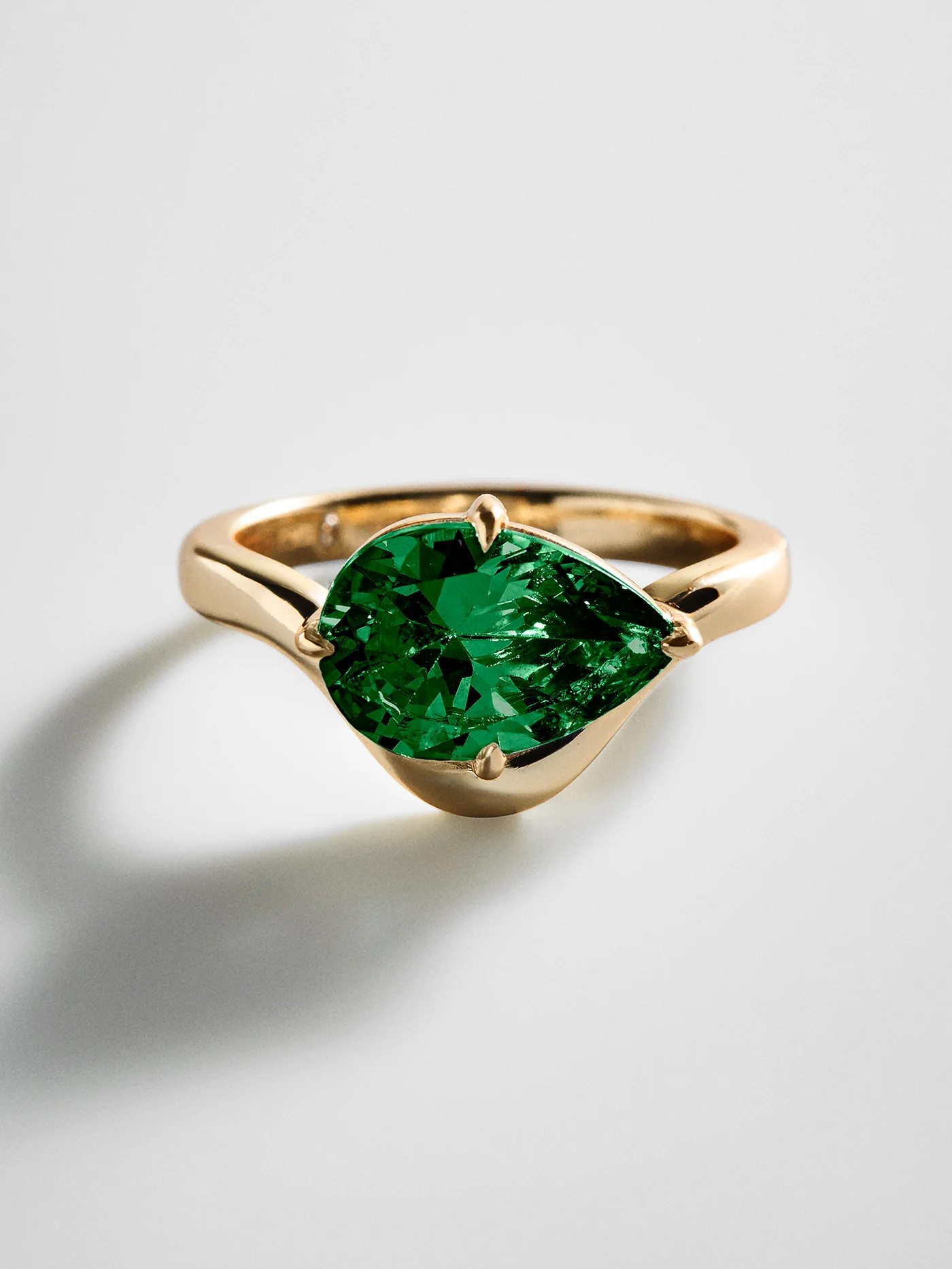 Wavy Custom Birthstone Ring - Gold | BaubleBar