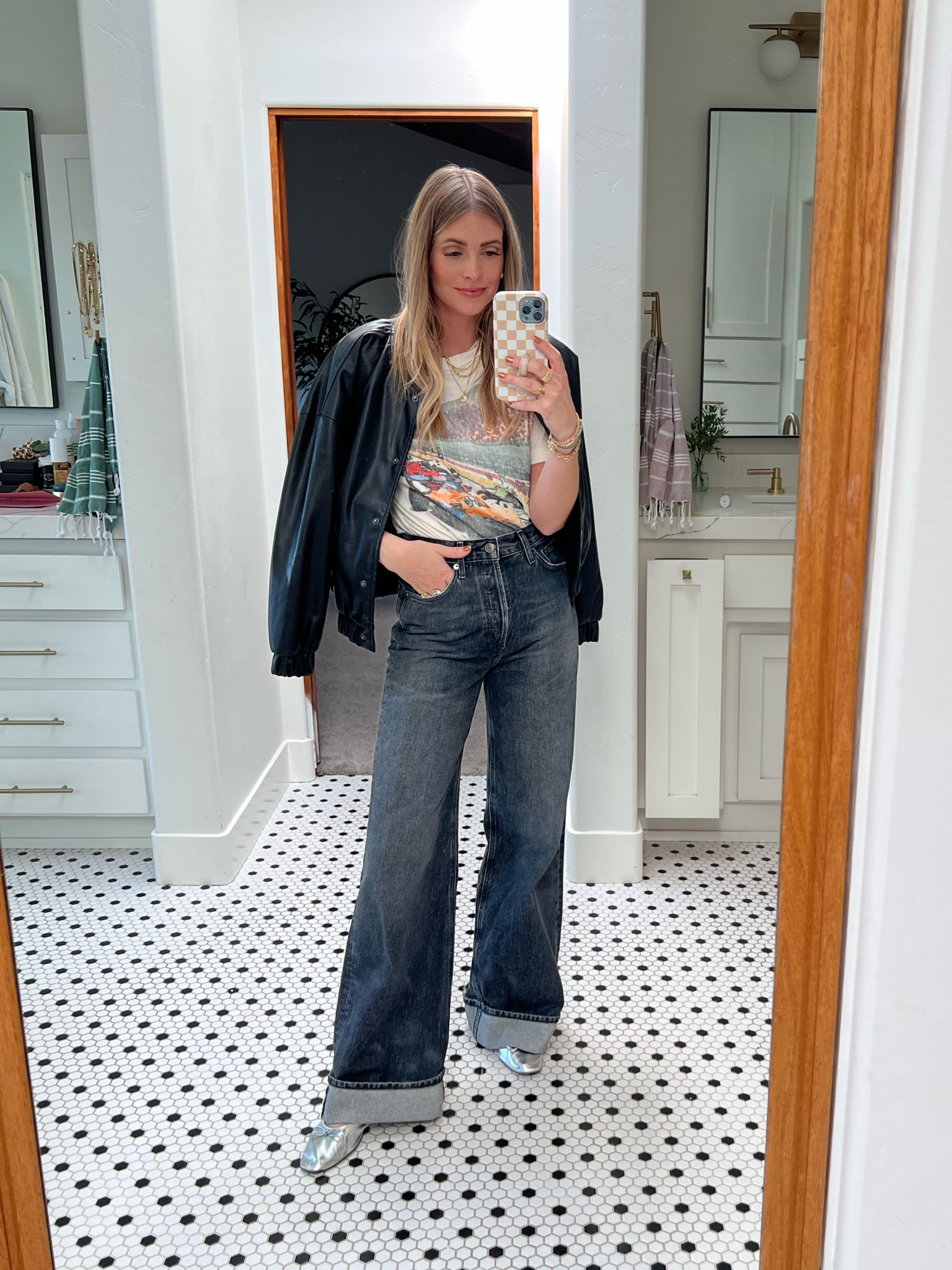 Still repping Formula 1 over here! 
Loving this tee 
Size down in denim 