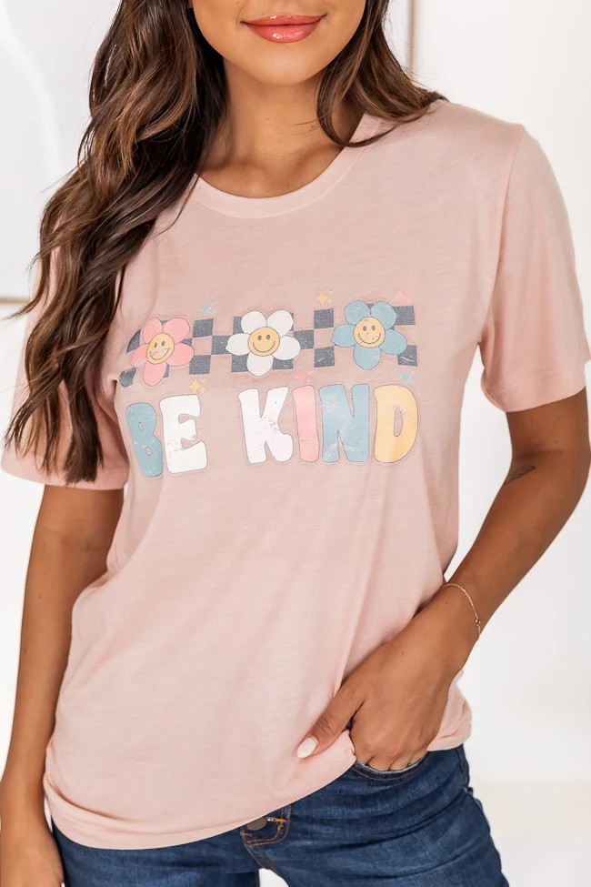 Be Kind Daisy Peach Graphic Tee | Pink Lily
