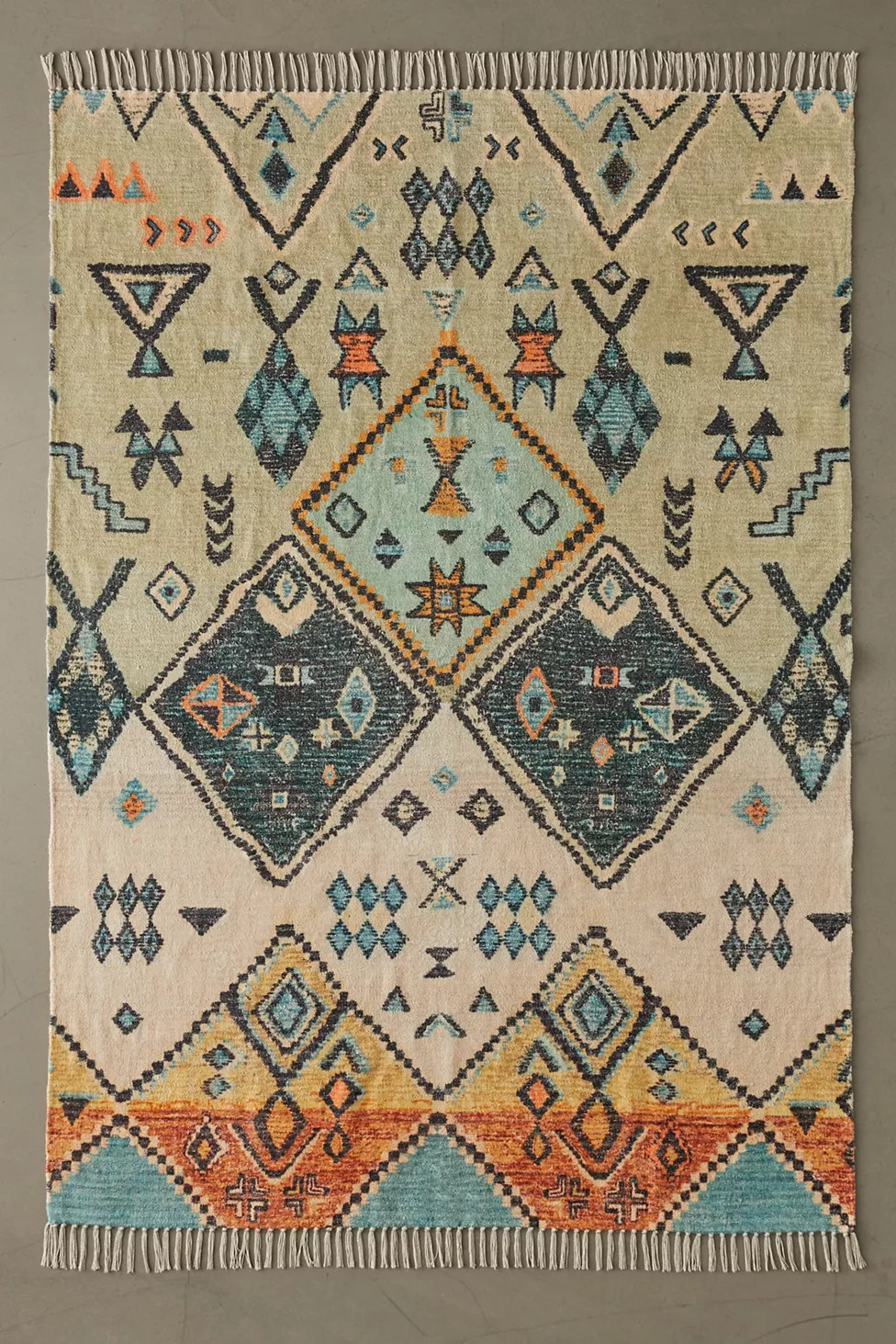 Aziza Printed Chenille Rug | Urban Outfitters (US and RoW)