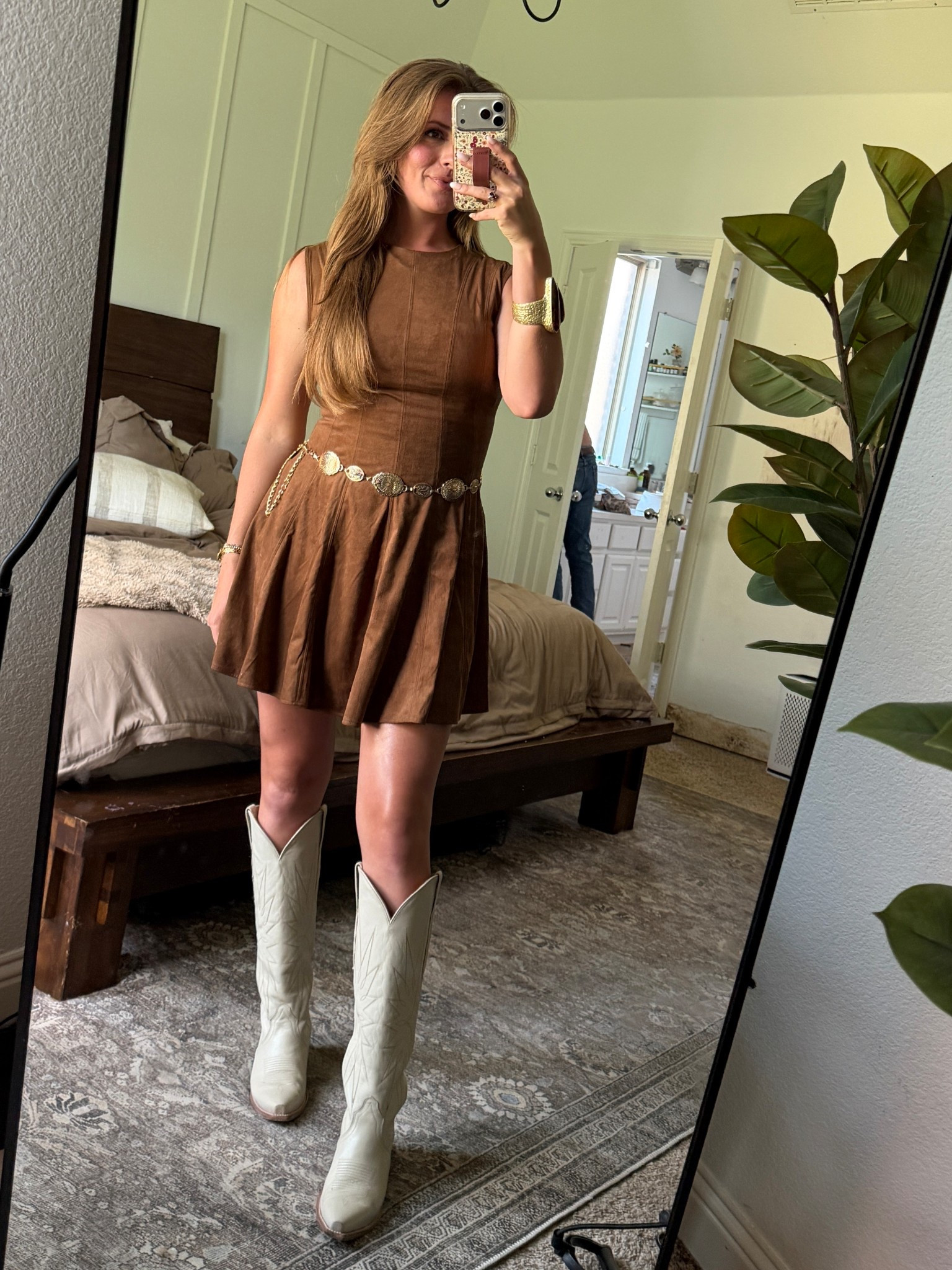 Suede dress + cowboy boots 

#LTKootd #LTKmomlife