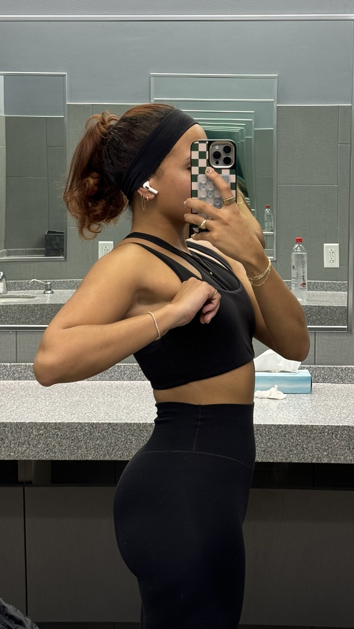 Workout gear that makes you feel good and look good. Super soft and hold the body perfectly! 



#LTKfitness #LTKstyletip #LTKsalealert