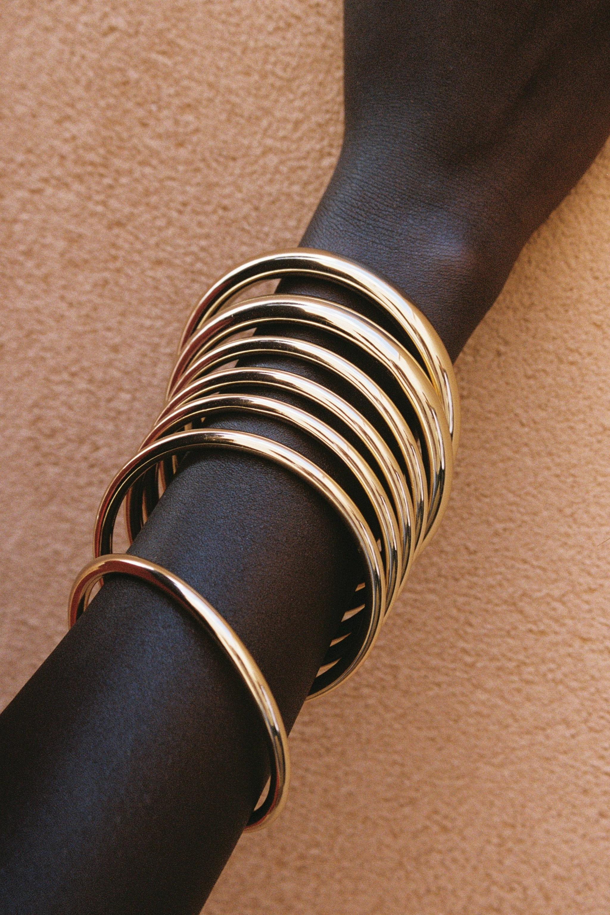 PACK OF THIN RIGID BRACELETS | Zara UK