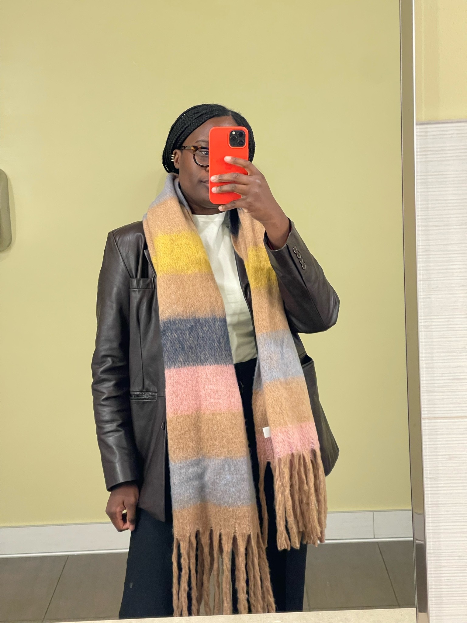 chunky scarf for a cute put together fall look 

Scarf - #aerie 

#LTKstyletip #LTKSeasonal #LTKfit