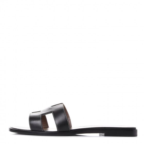 HERMES

Box Calfskin Oran Sandals 38.5 Black | Fashionphile