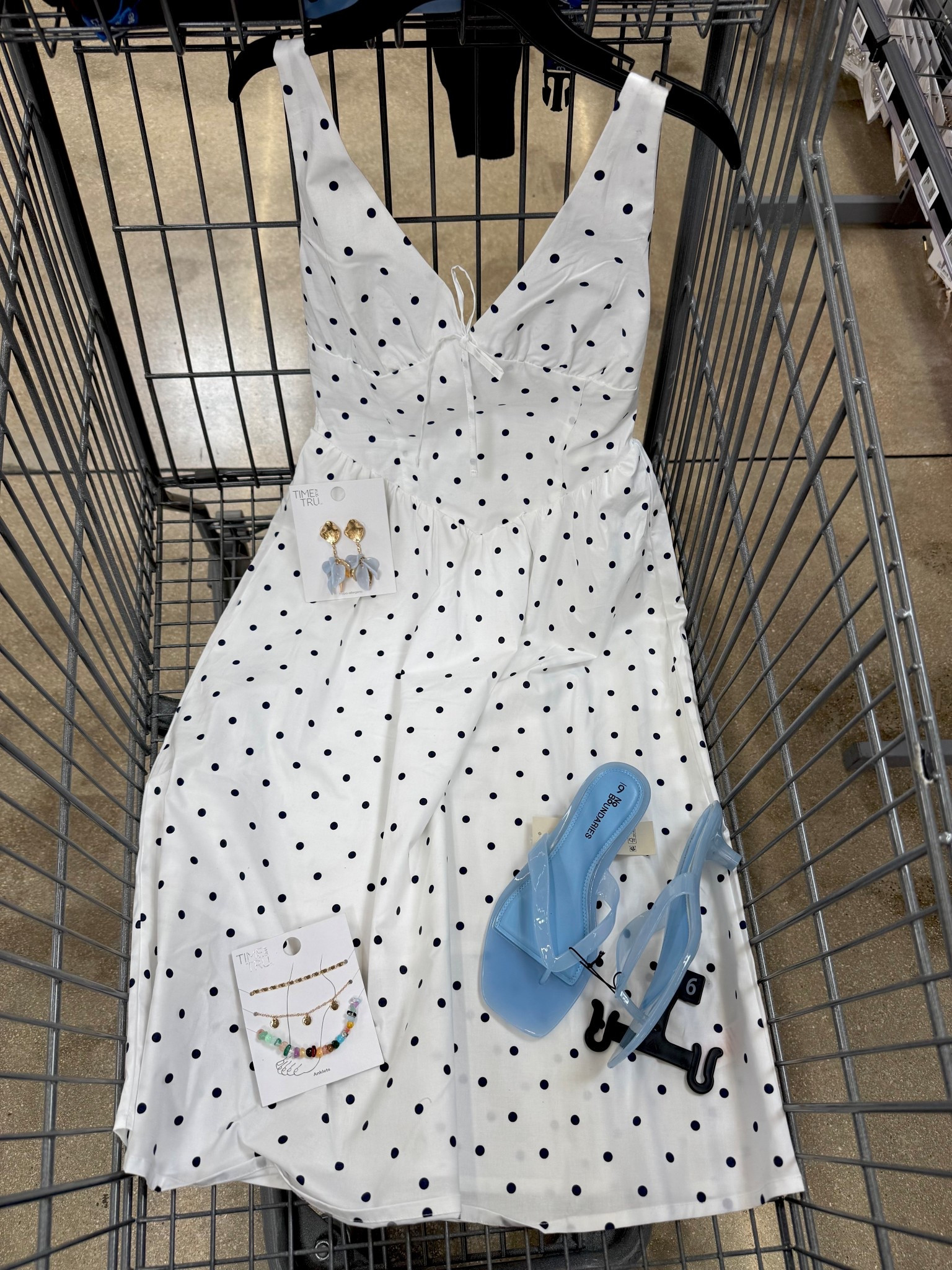 Walmart dress 😍

#LTKgrwm #LTKootd #LTKmomlife