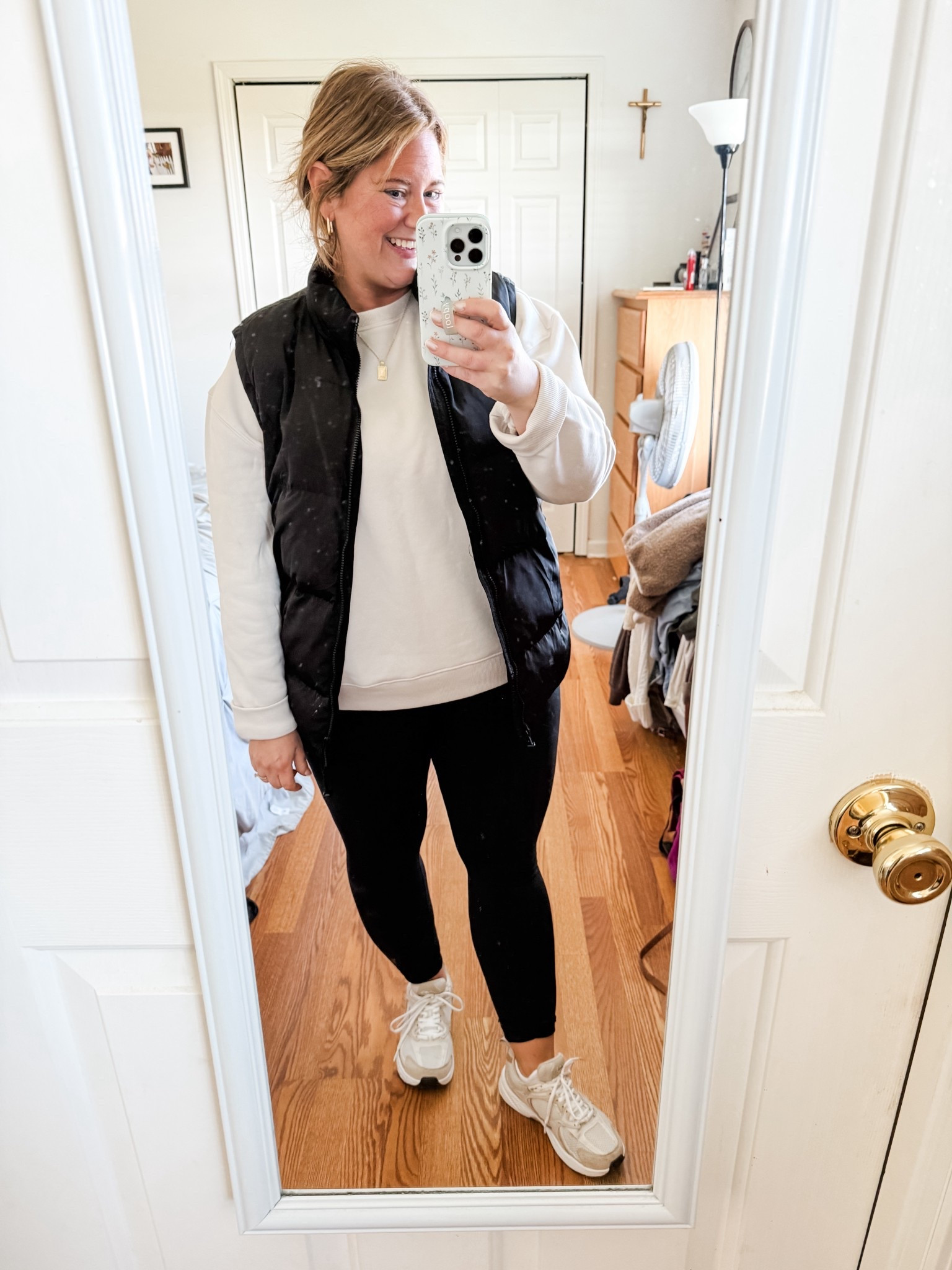 Wearing an XL in my sweatshirt, vest and leggings! 

#LTKMidsize #LTKPetite #LTKFindsUnder50