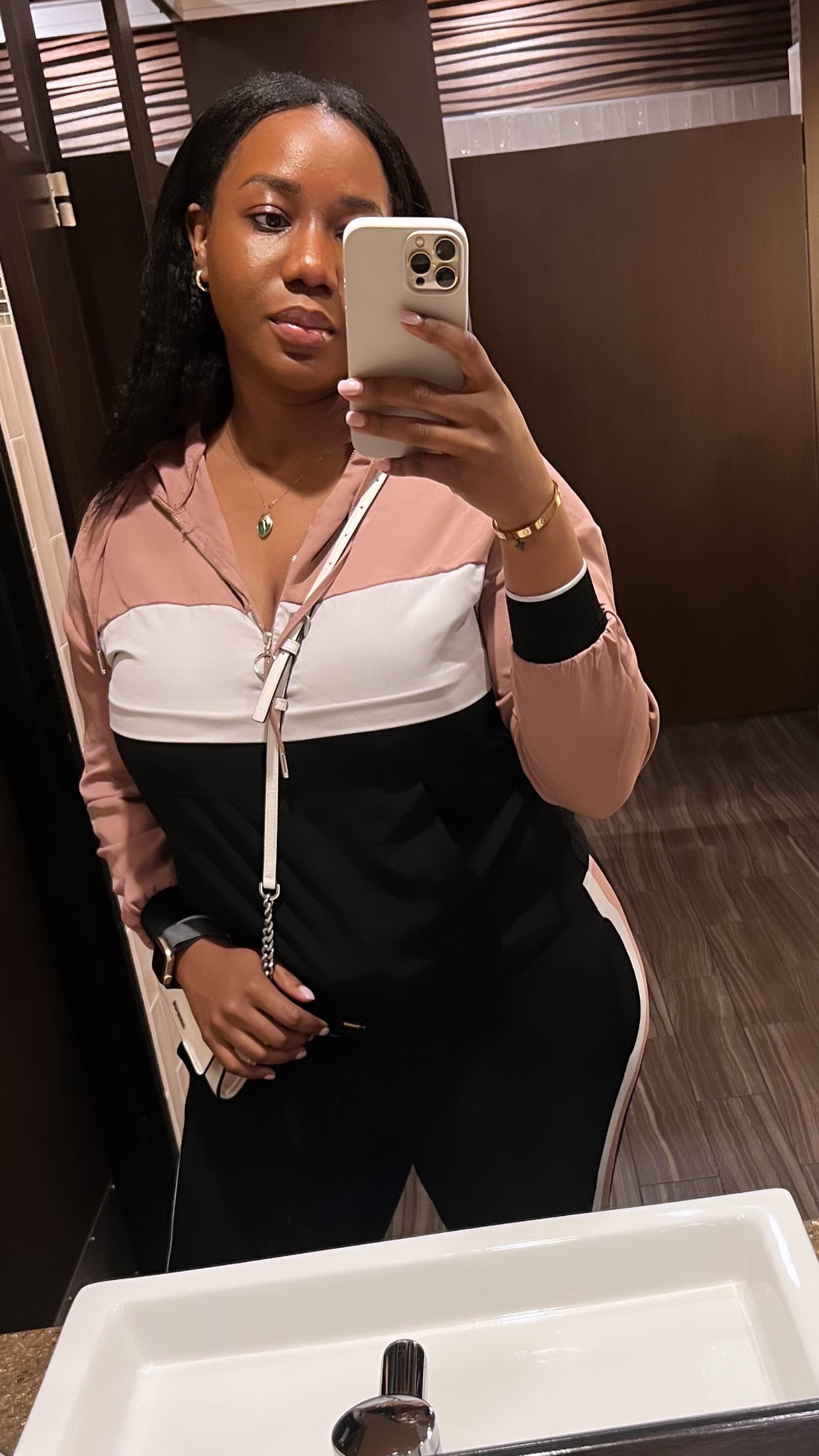 Got this outfit from Zara! Unfortunately I can’t link the items. However I love how casual it is, great for running errands.

#LTKPlusSize #LTKMidsize #LTKStyleTip