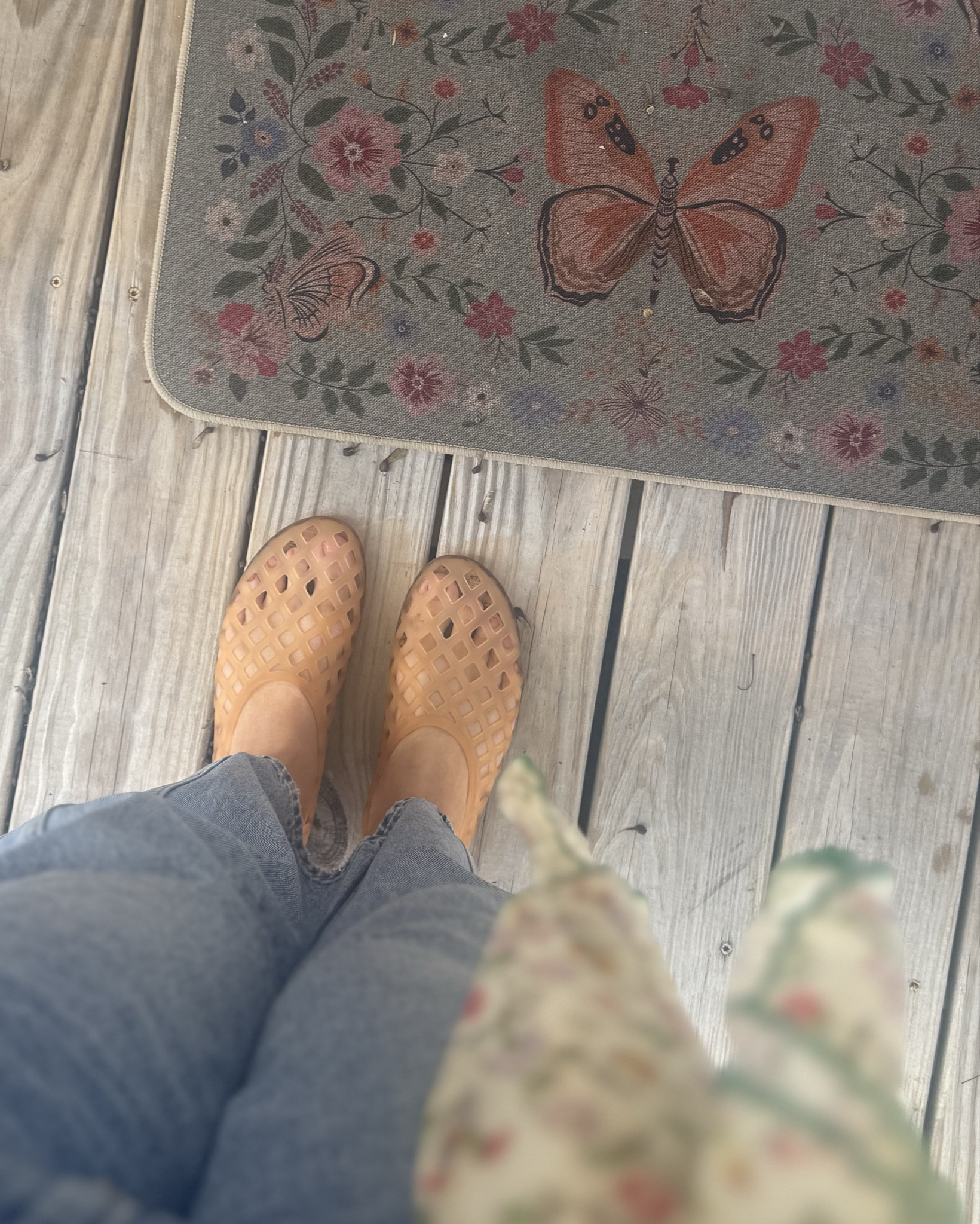 Jelly shoes!! 😍🪼

#LTKSpringSale #LTKootd #LTKSeasonal