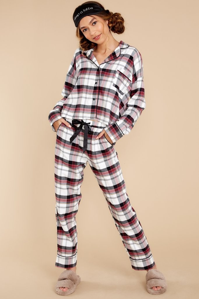 Dream State Vanilla Ice Plaid Pajama Top | Red Dress 
